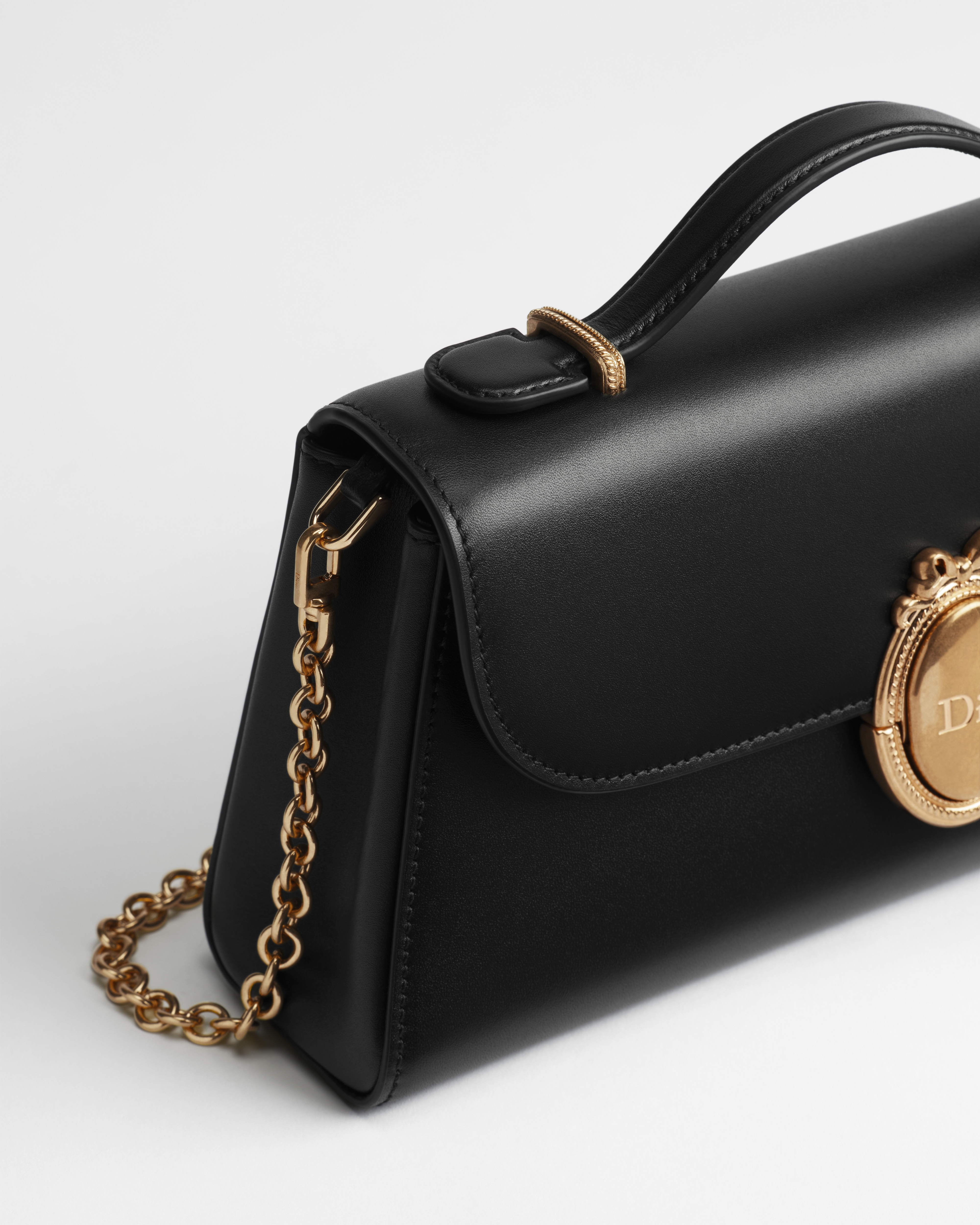 Dior Médaillon Pouch