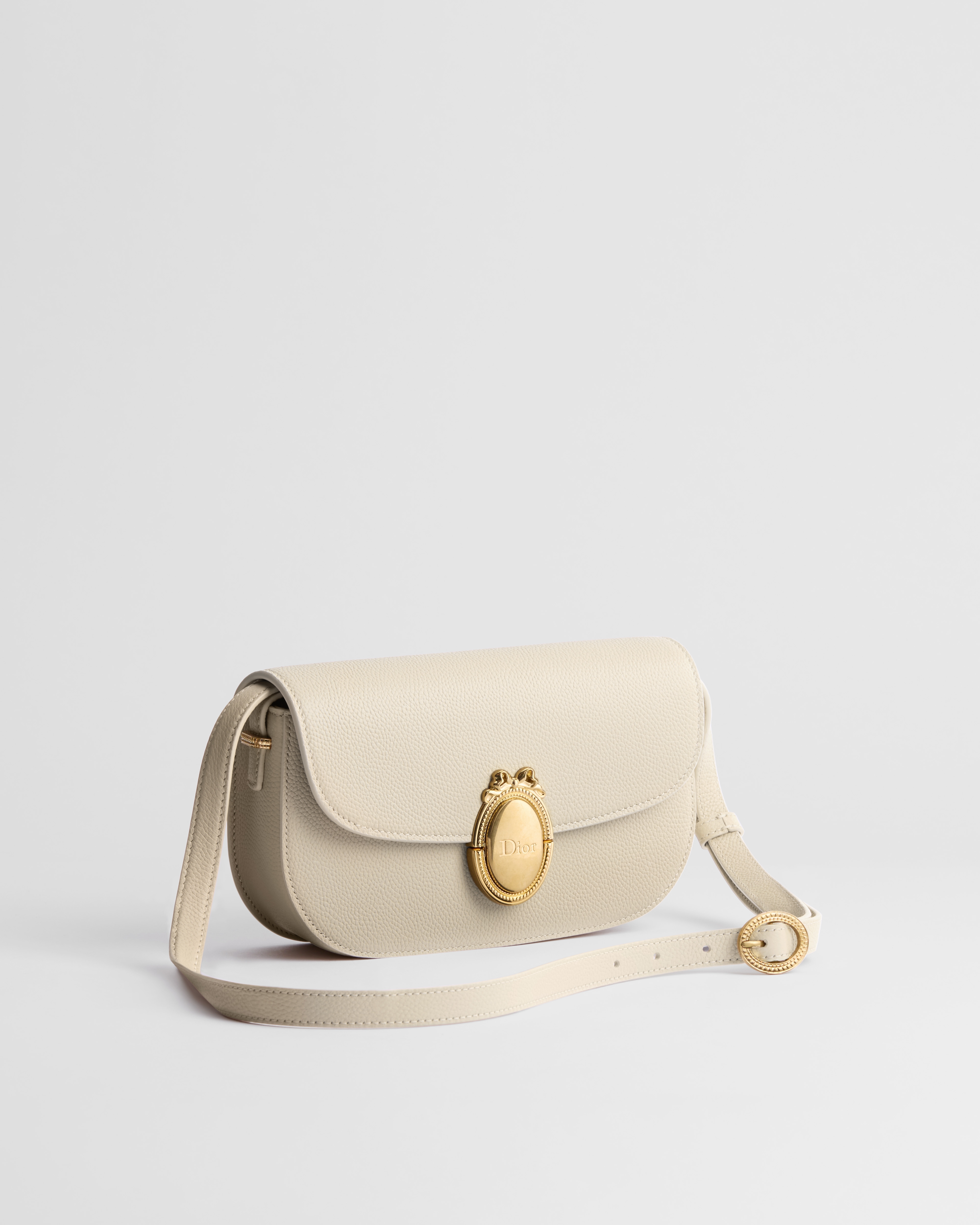 Kleine Dior Médaillon-tas met flap Trench generfd kalfsleer E03