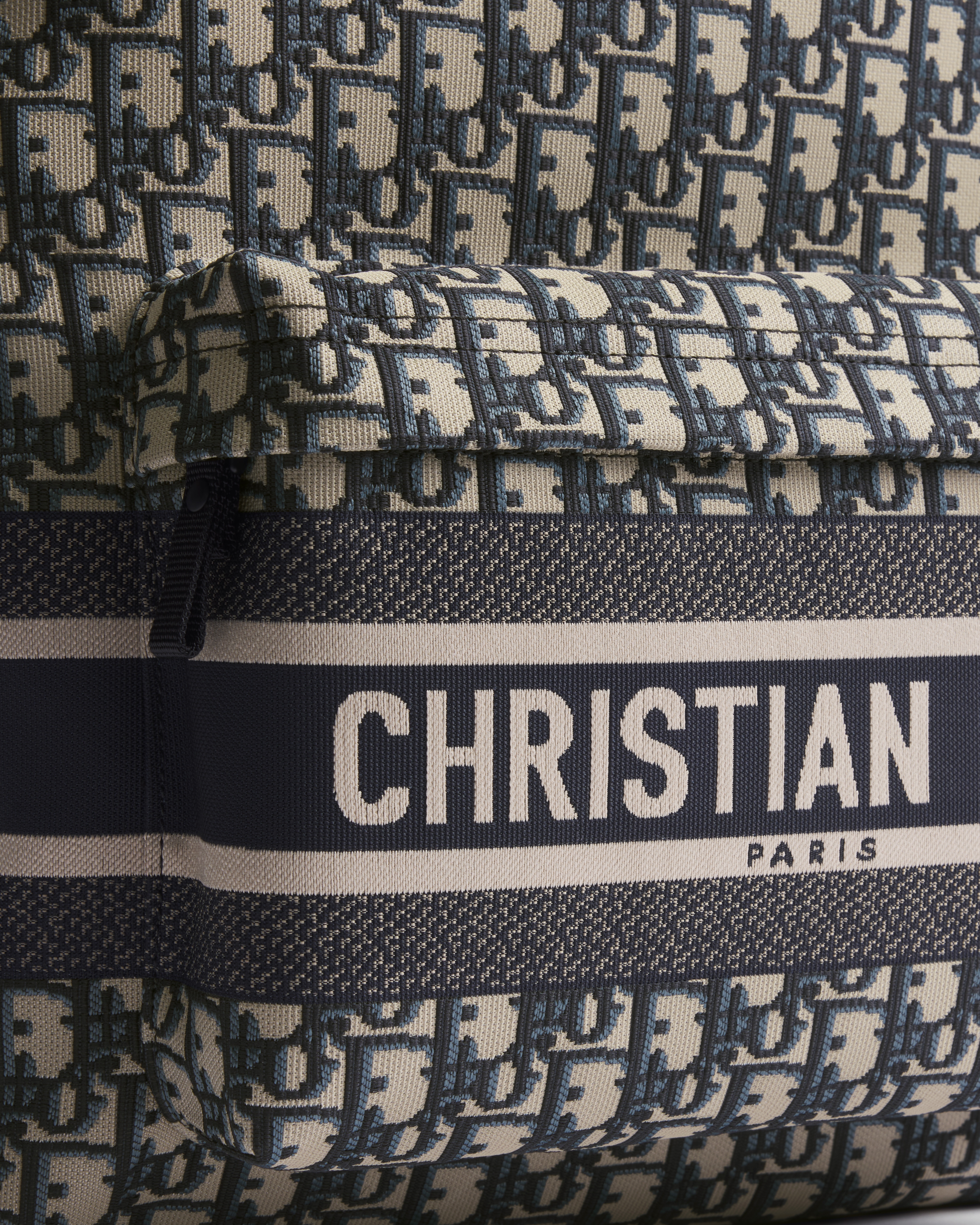 DiorTravel Backpack Blue Dior Oblique Jacquard E10