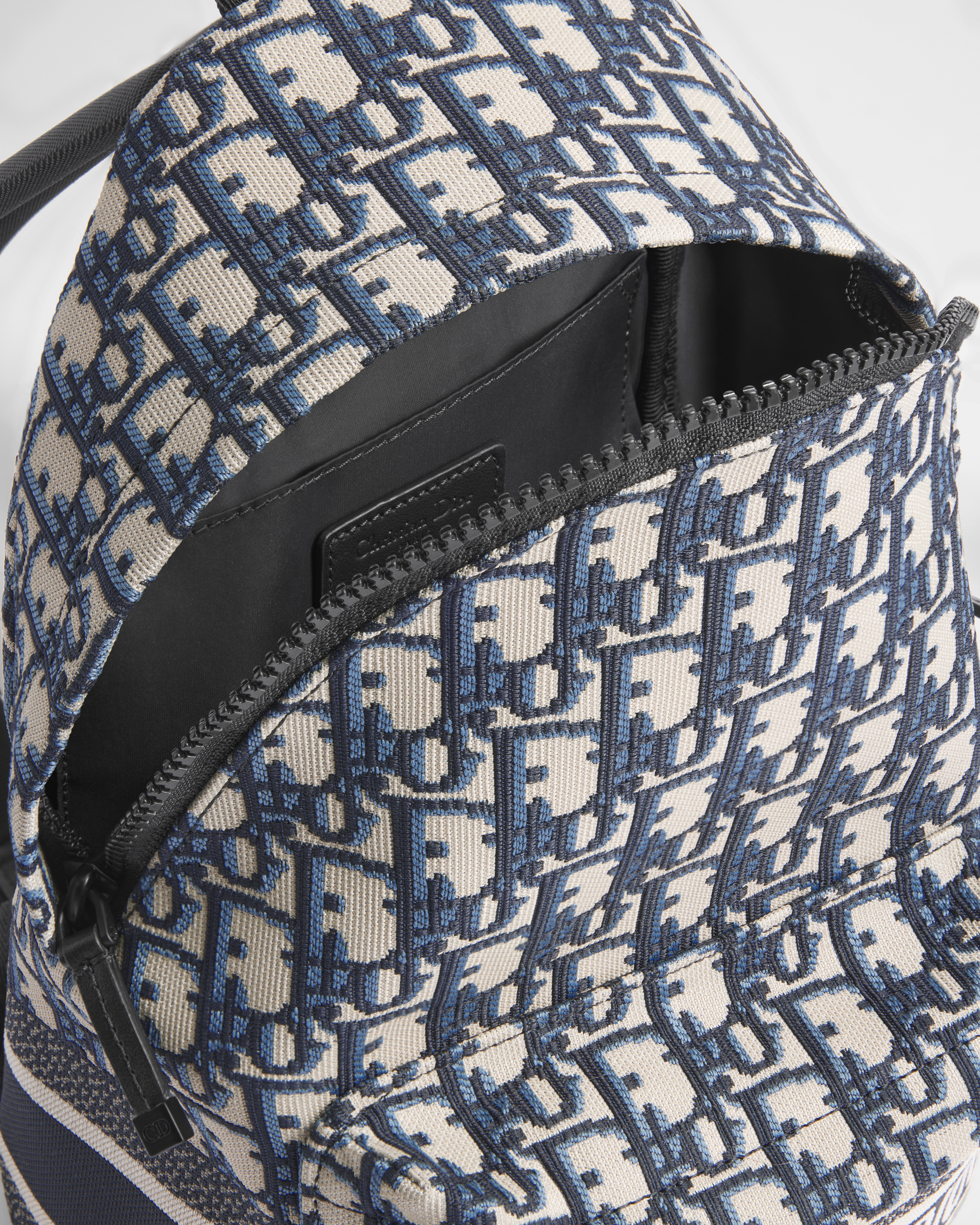 Sac à dos DiorTravel Small Tissu technique Dior Oblique bleu E06