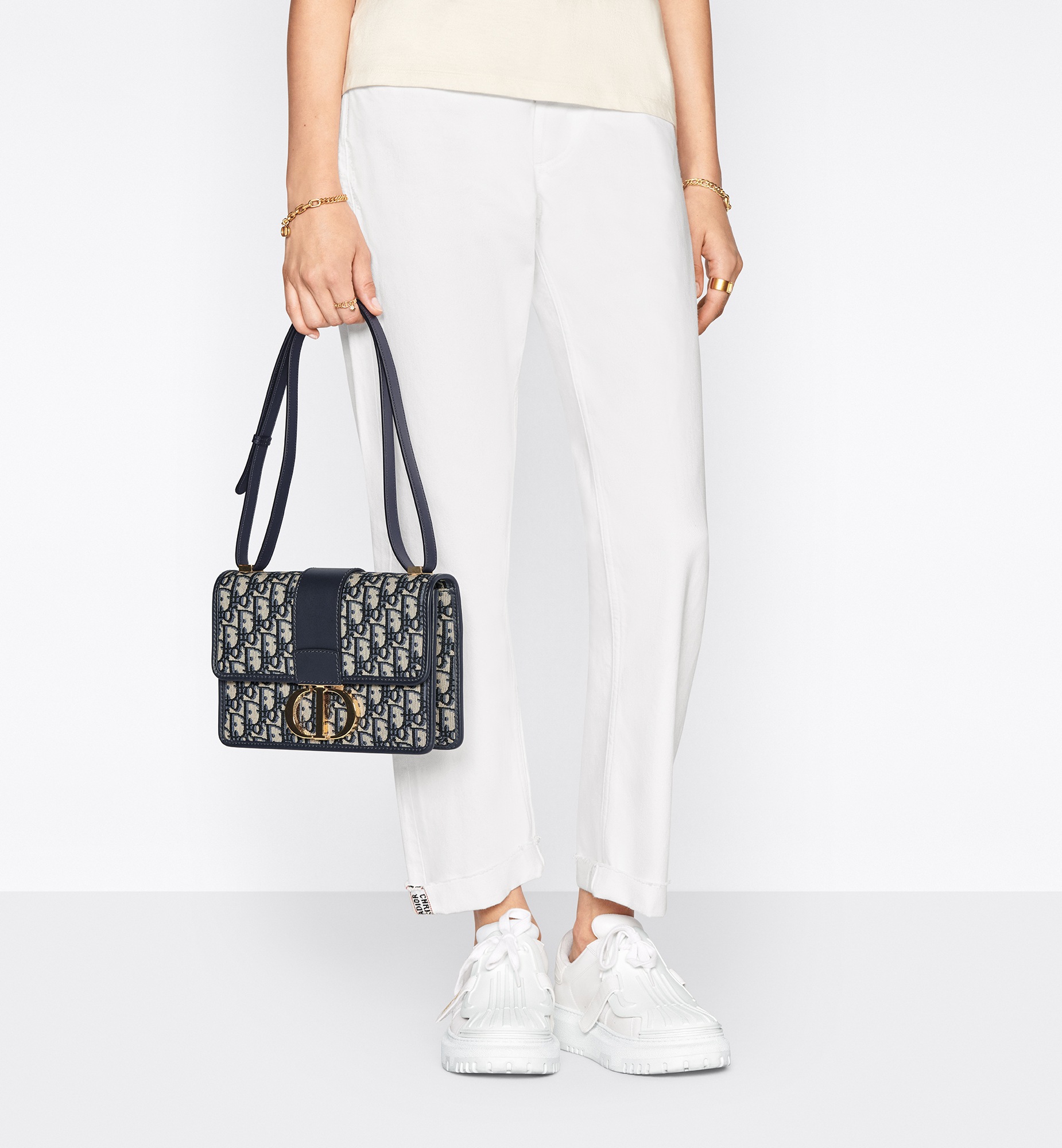 30 Montaigne Bag Blue Dior Oblique Jacquard | DIOR