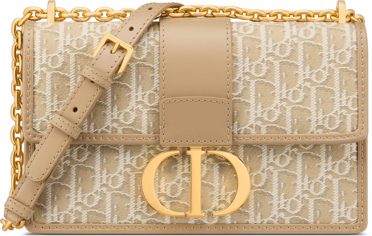 30 Montaigne Chain Bag aria_woman_viewcode_e01