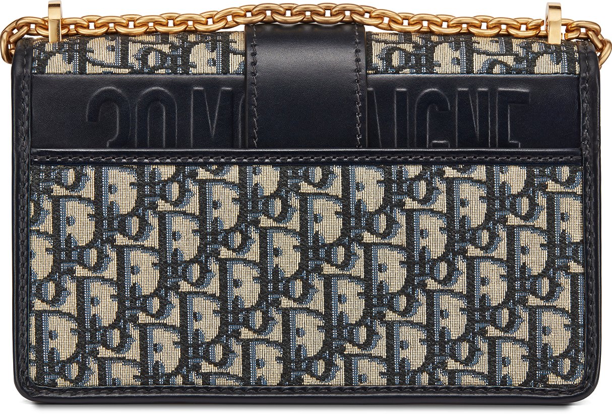 30 Montaigne Chain Bag