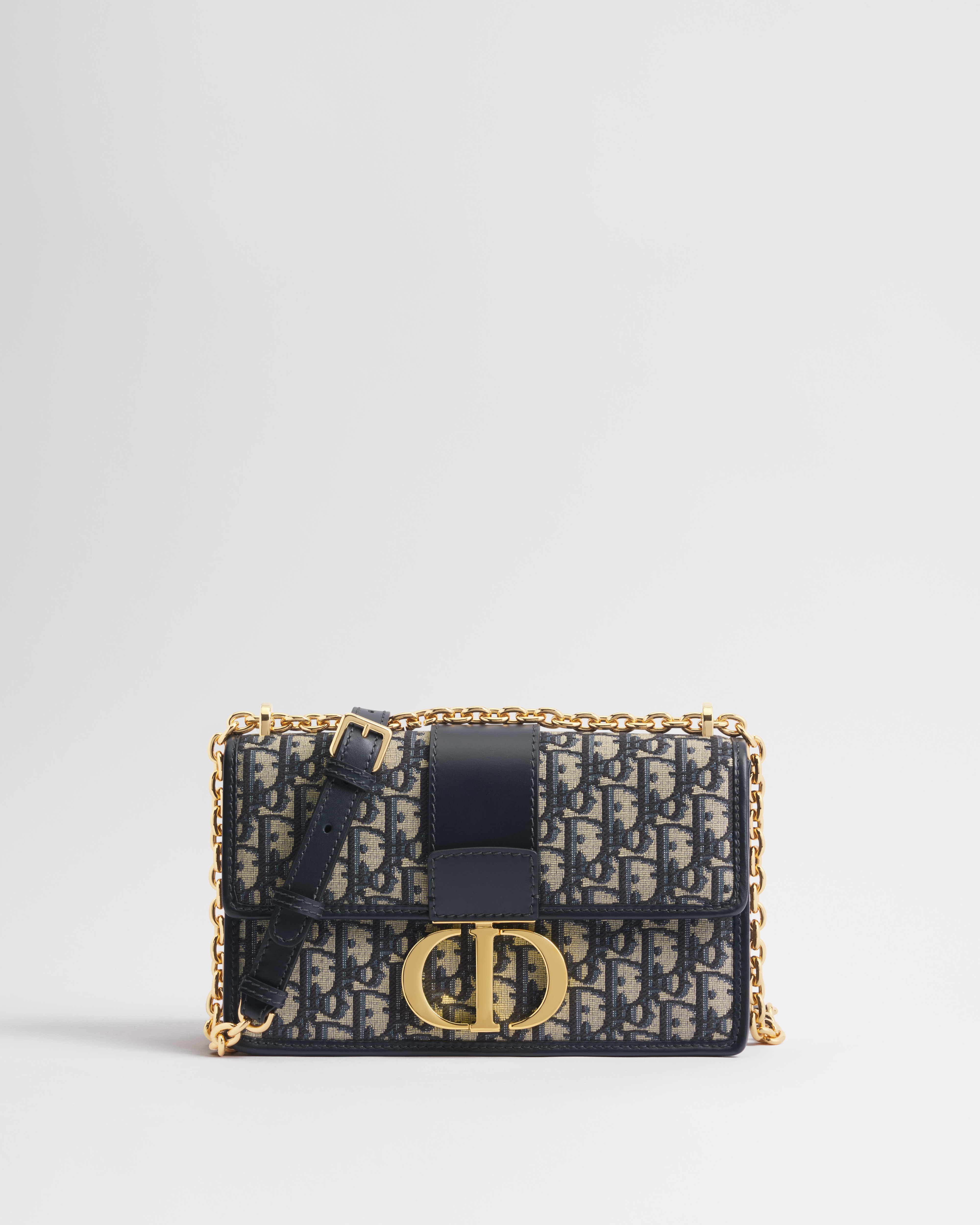30 Montaigne Chain Bag Blue Dior Oblique Jacquard E01