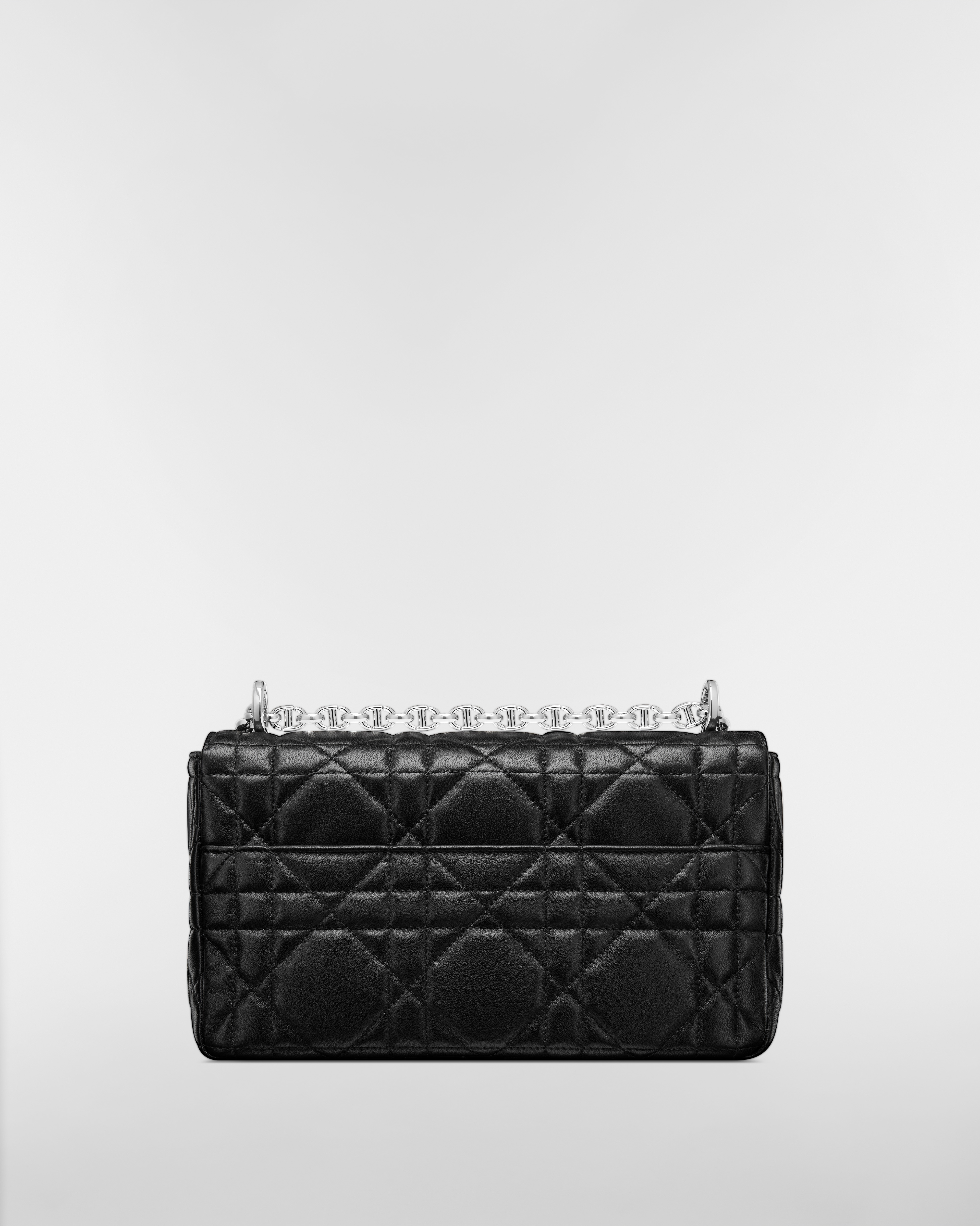 Mittelgroße Soft Dior Caro Tasche Macrocannage Lammleder in Schwarz E08