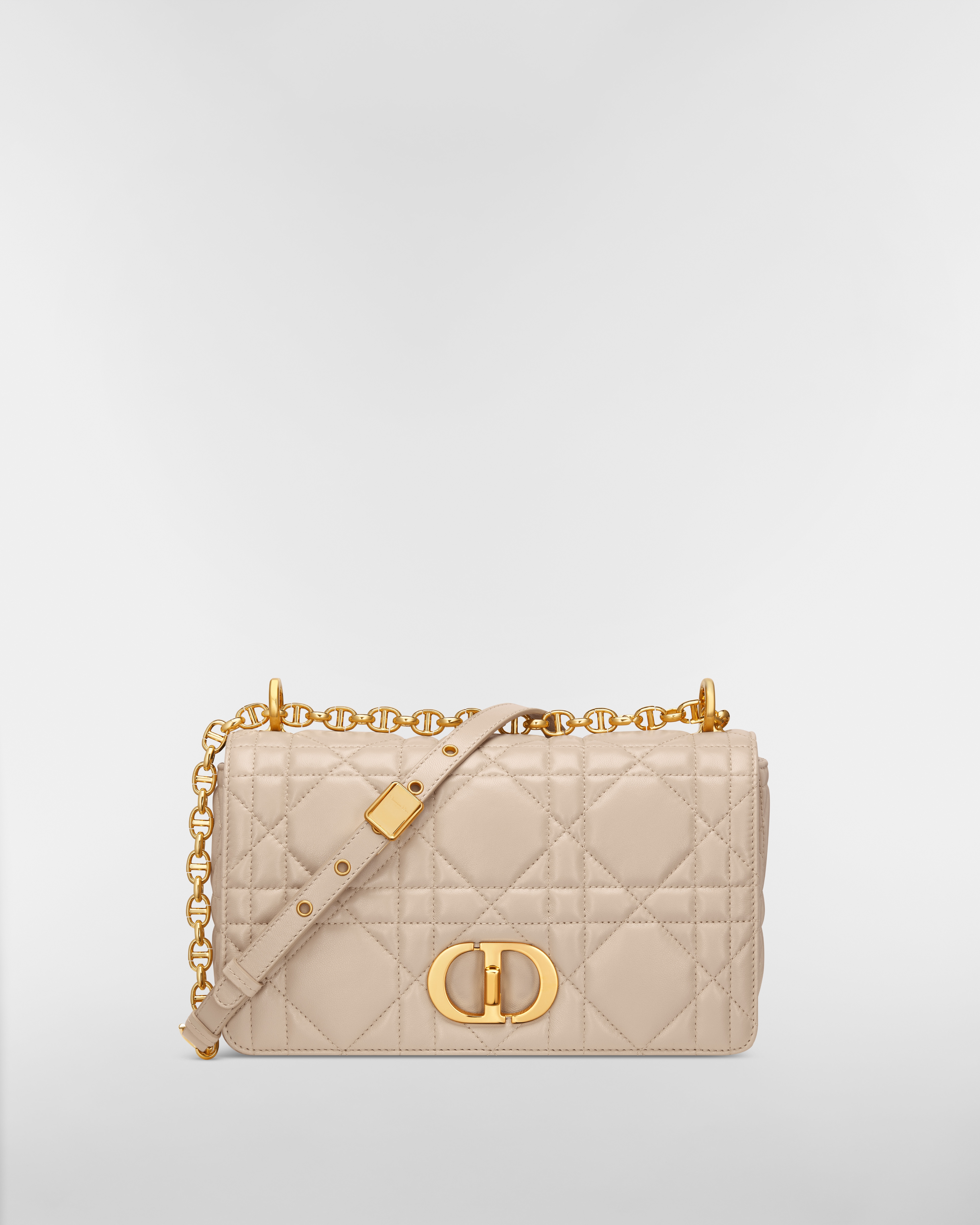 Mittelgroße Soft Dior Caro Tasche Macrocannage Lammleder in Puderbeige E01