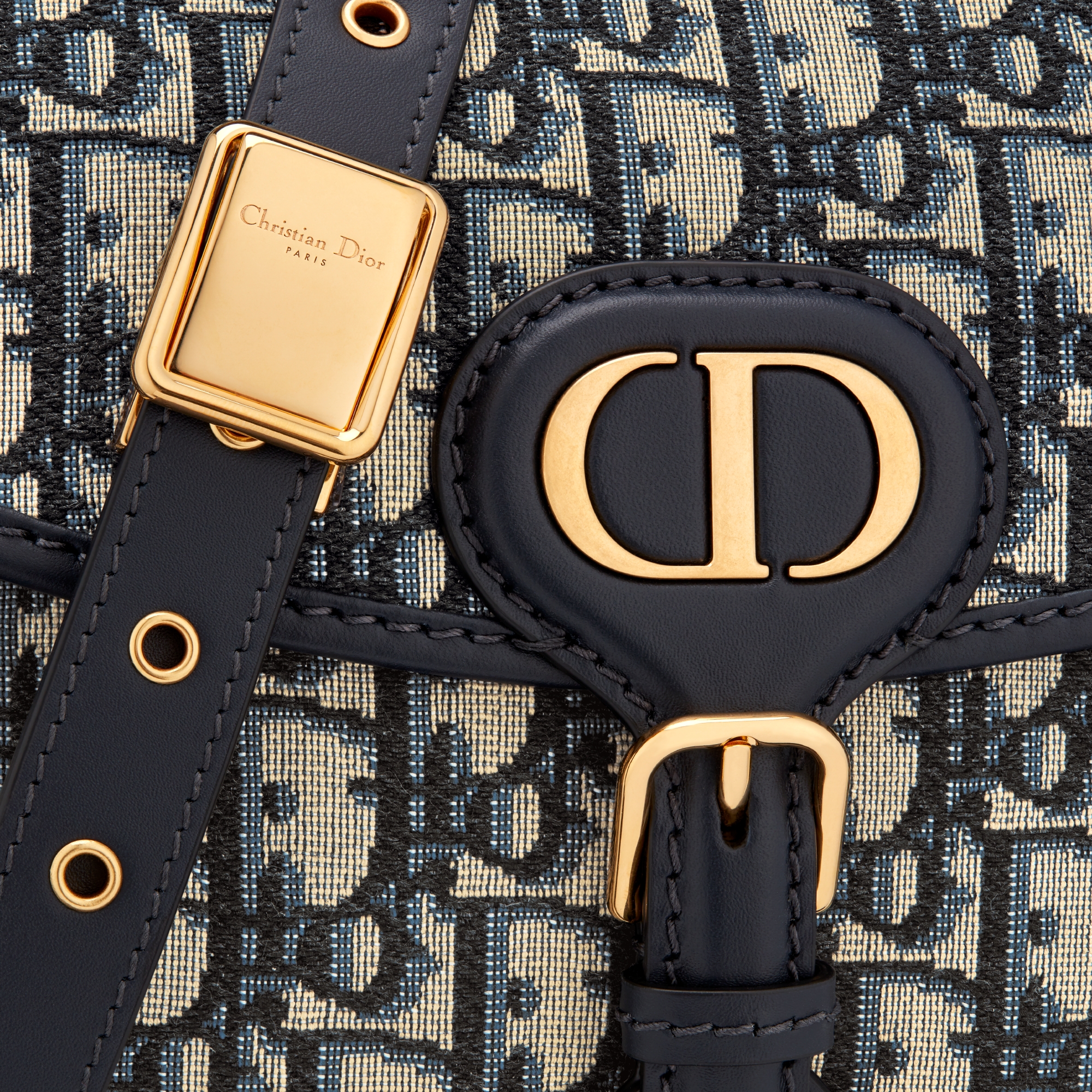 Medium Dior Bobby Bag Blue Dior Oblique Jacquard E09