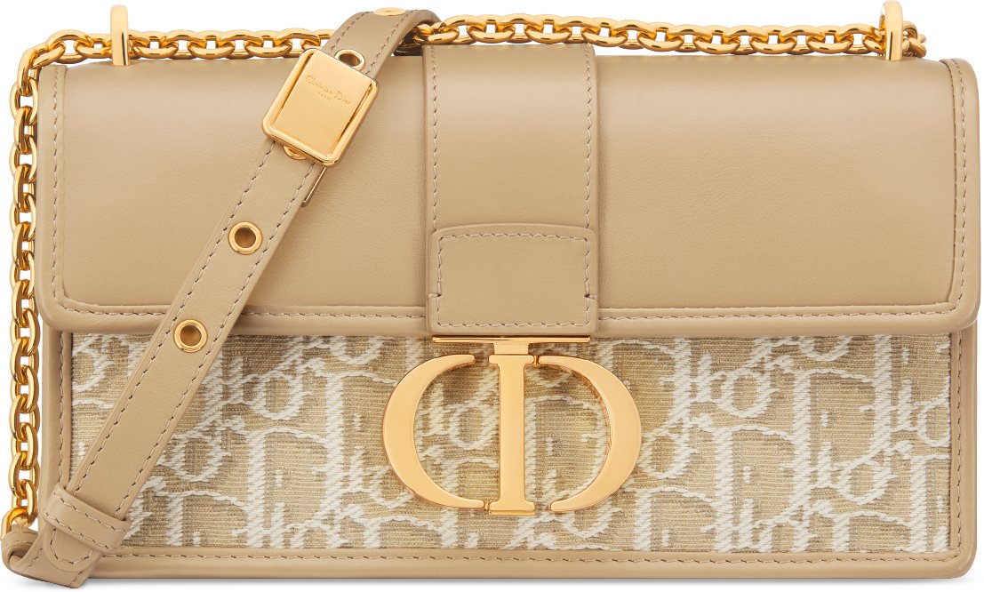 30 Montaigne East-West Bag with Chain aria_woman_viewcode_e01