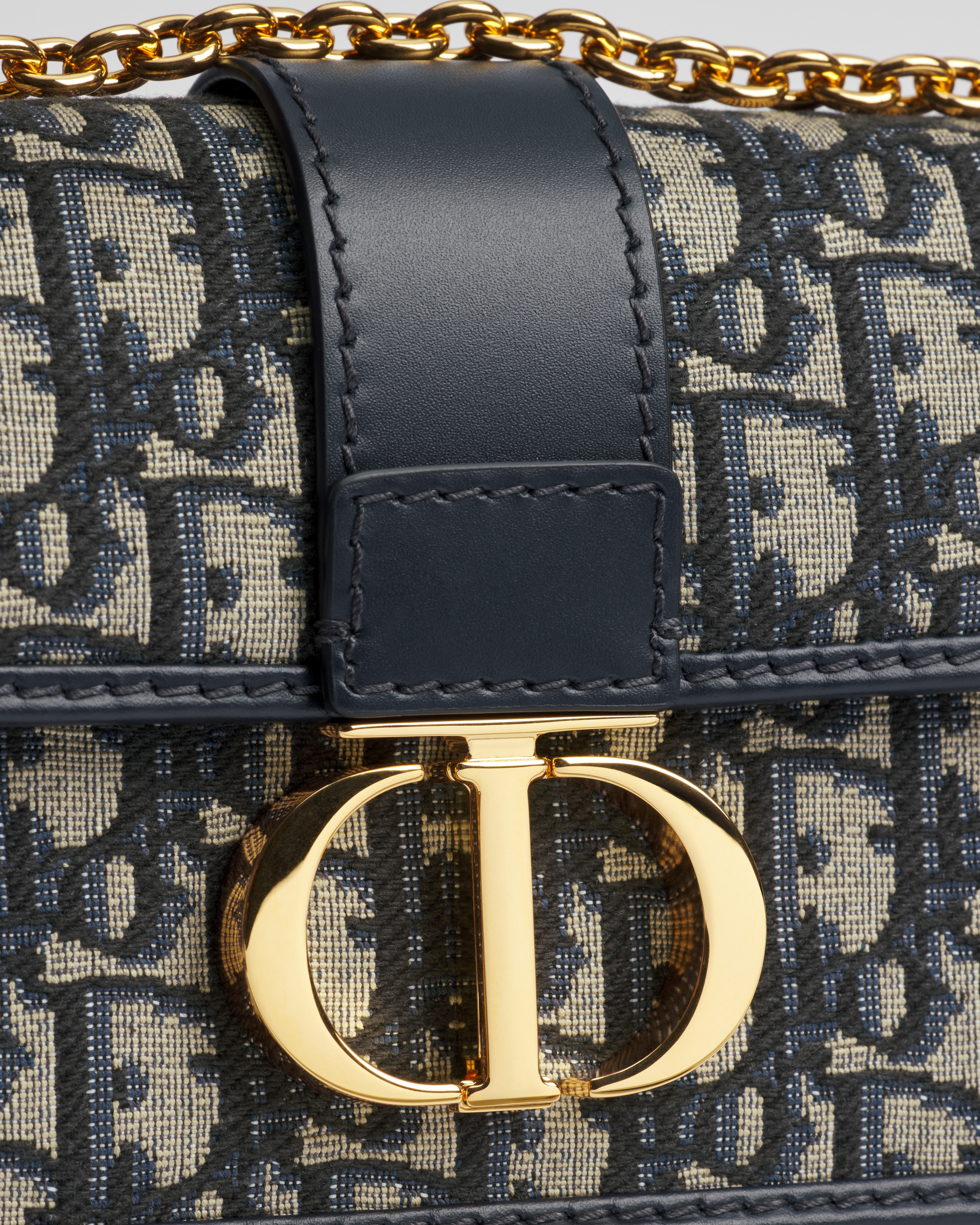 30 Montaigne East-West Bag with Chain Blue Dior Oblique Jacquard E11