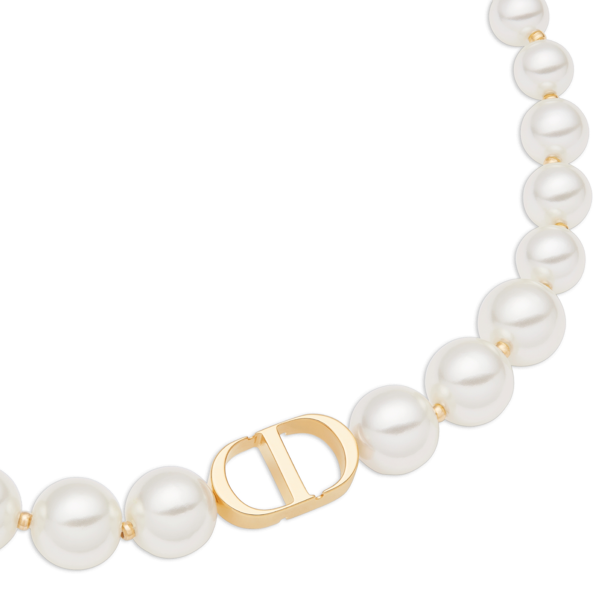 30 Montaigne Short Necklace Gold-Finish Metal and White Resin Pearls E09