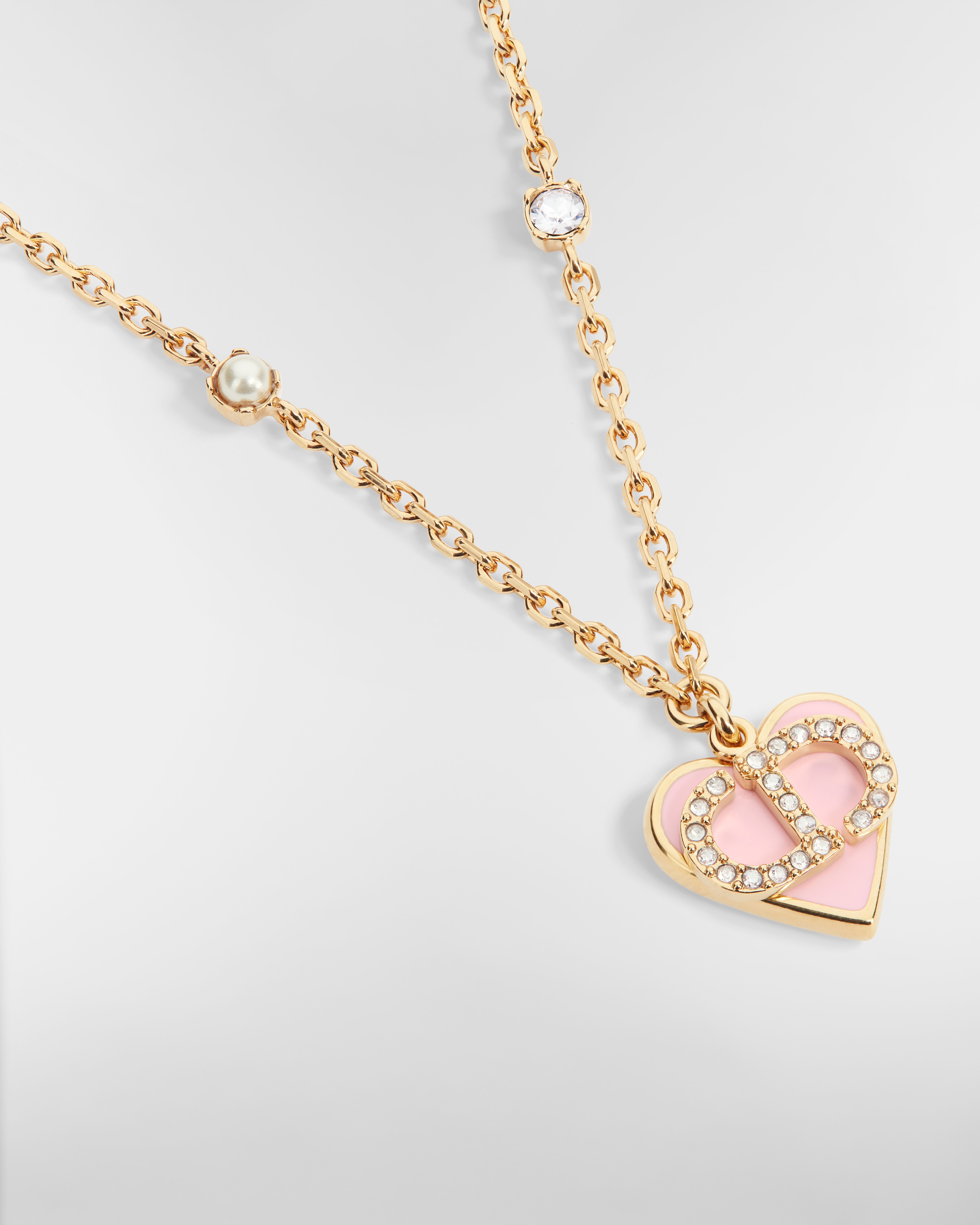 Dioramour ネックレス メタル・レジンパール・クリスタル・ラッカー E09