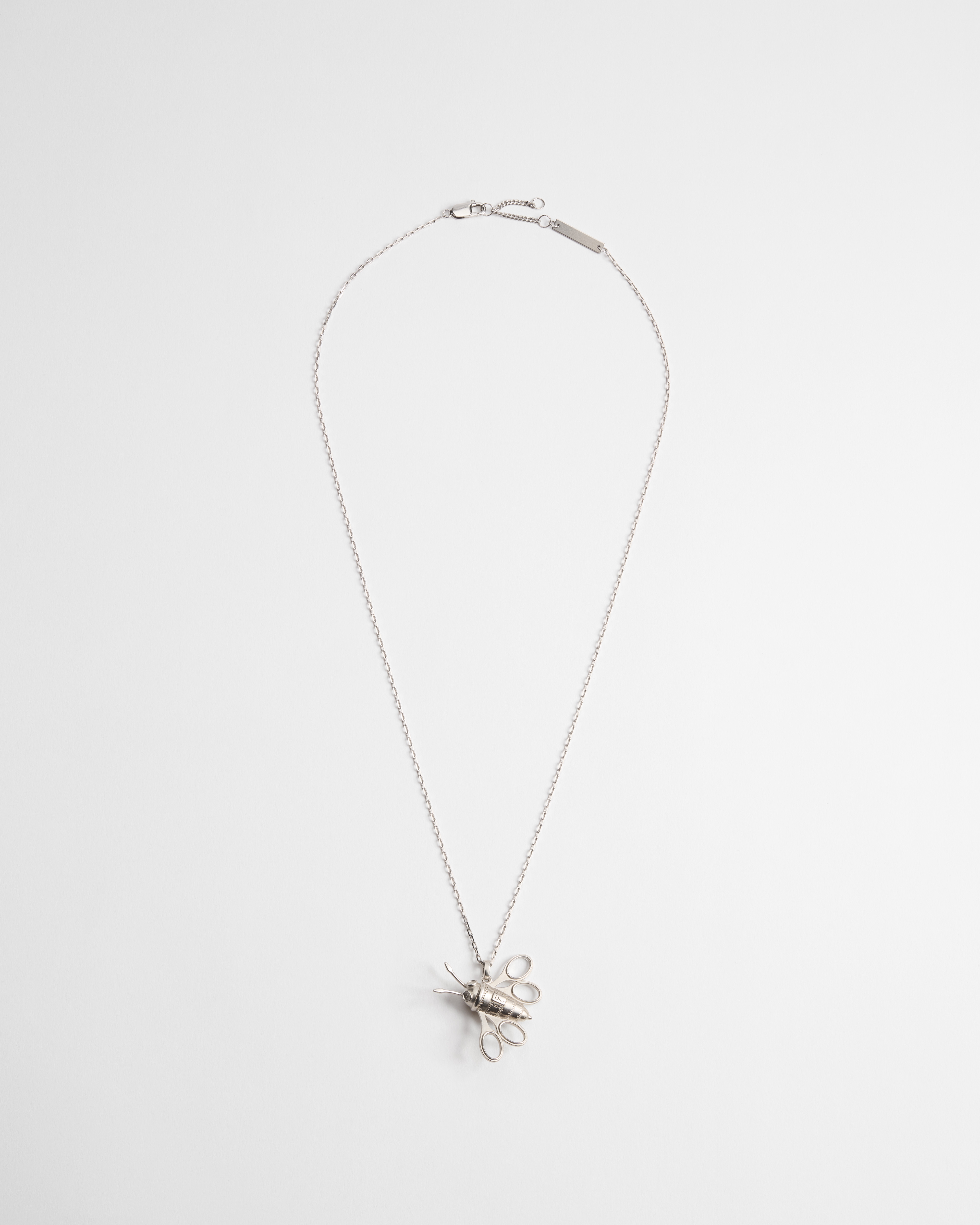 Dior Couture Charms Bee Pendant Necklace Silver E01