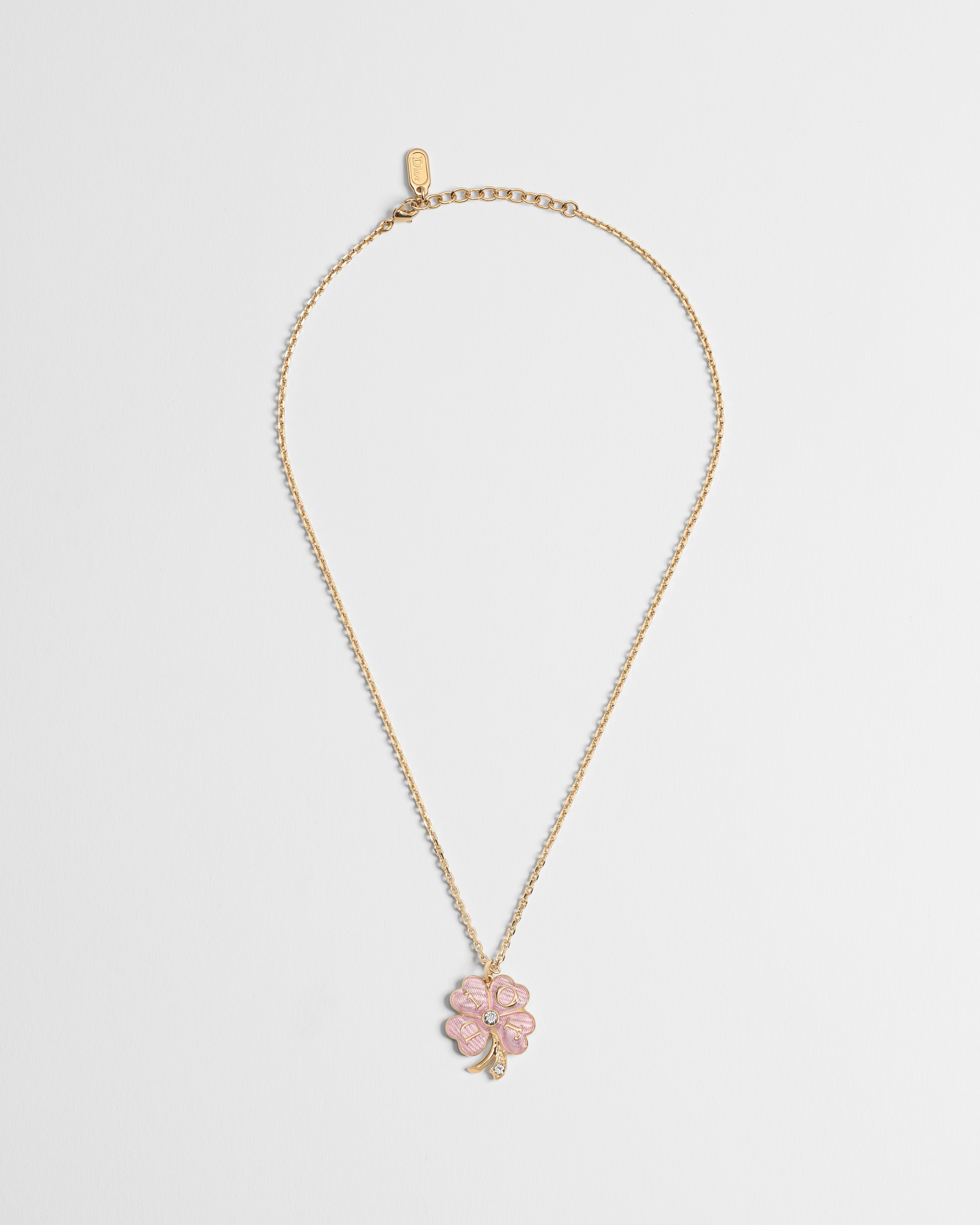 Collier Dior Floral Clover Métal finition doré pâle, cristaux et laque rose brillante E01