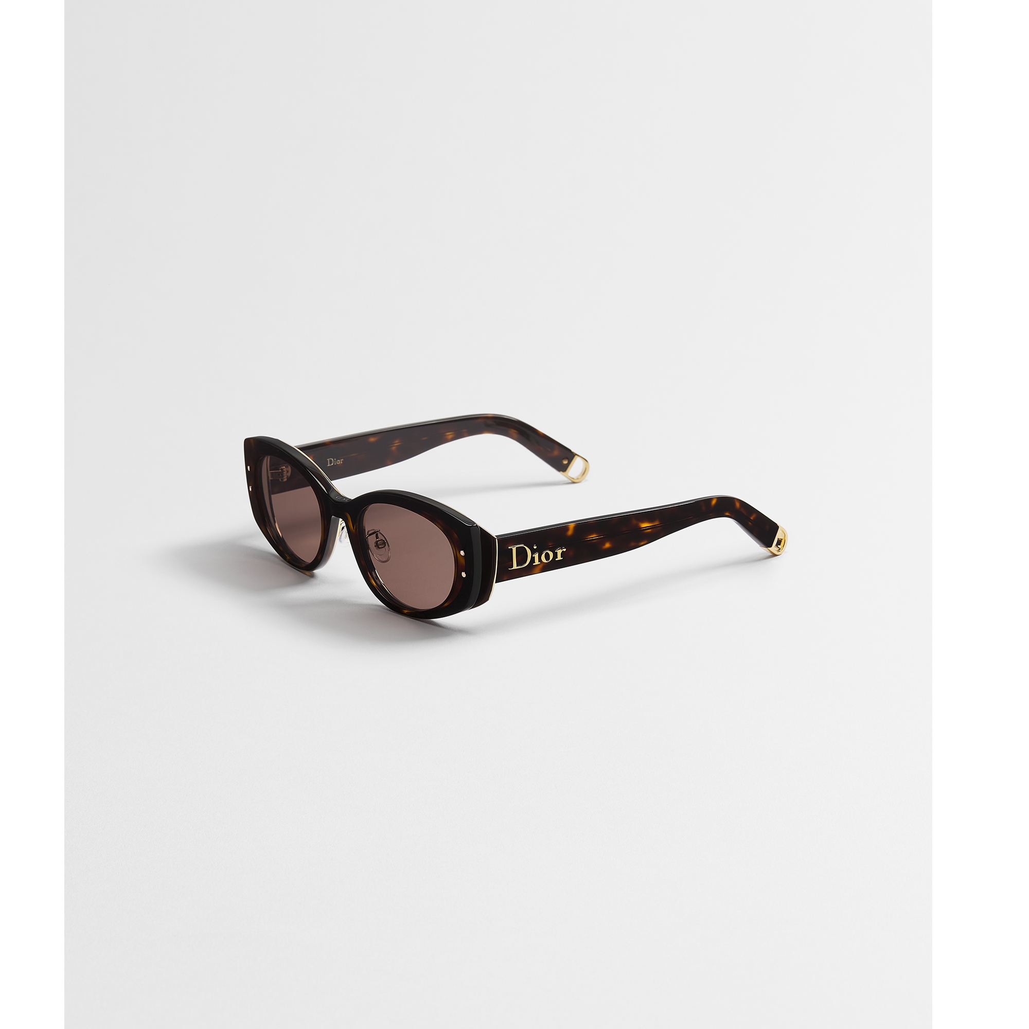  棕色玳瑁花紋蝴蝶形太陽眼鏡