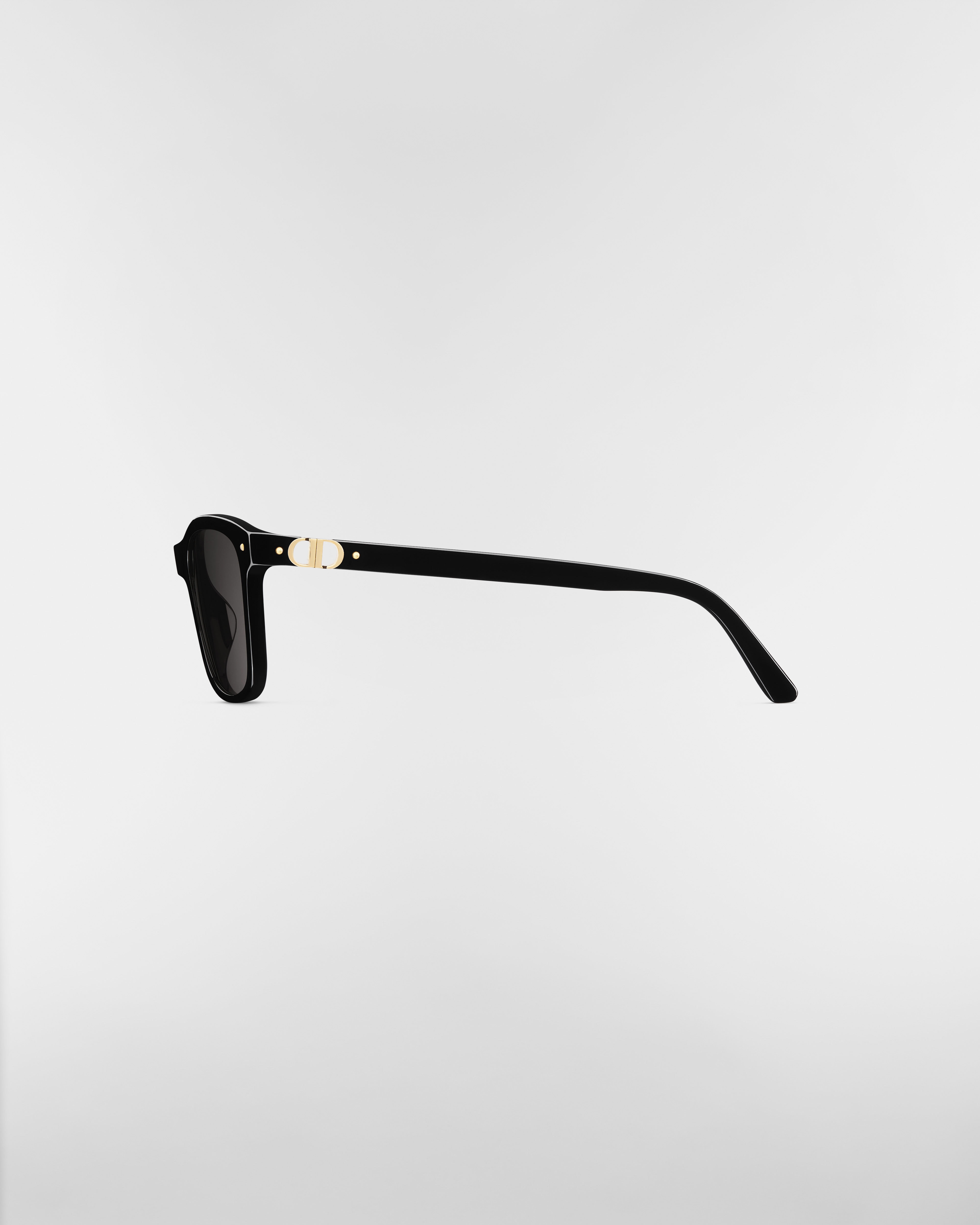 Petit CD S2I Lunettes de soleil carrées noires E02