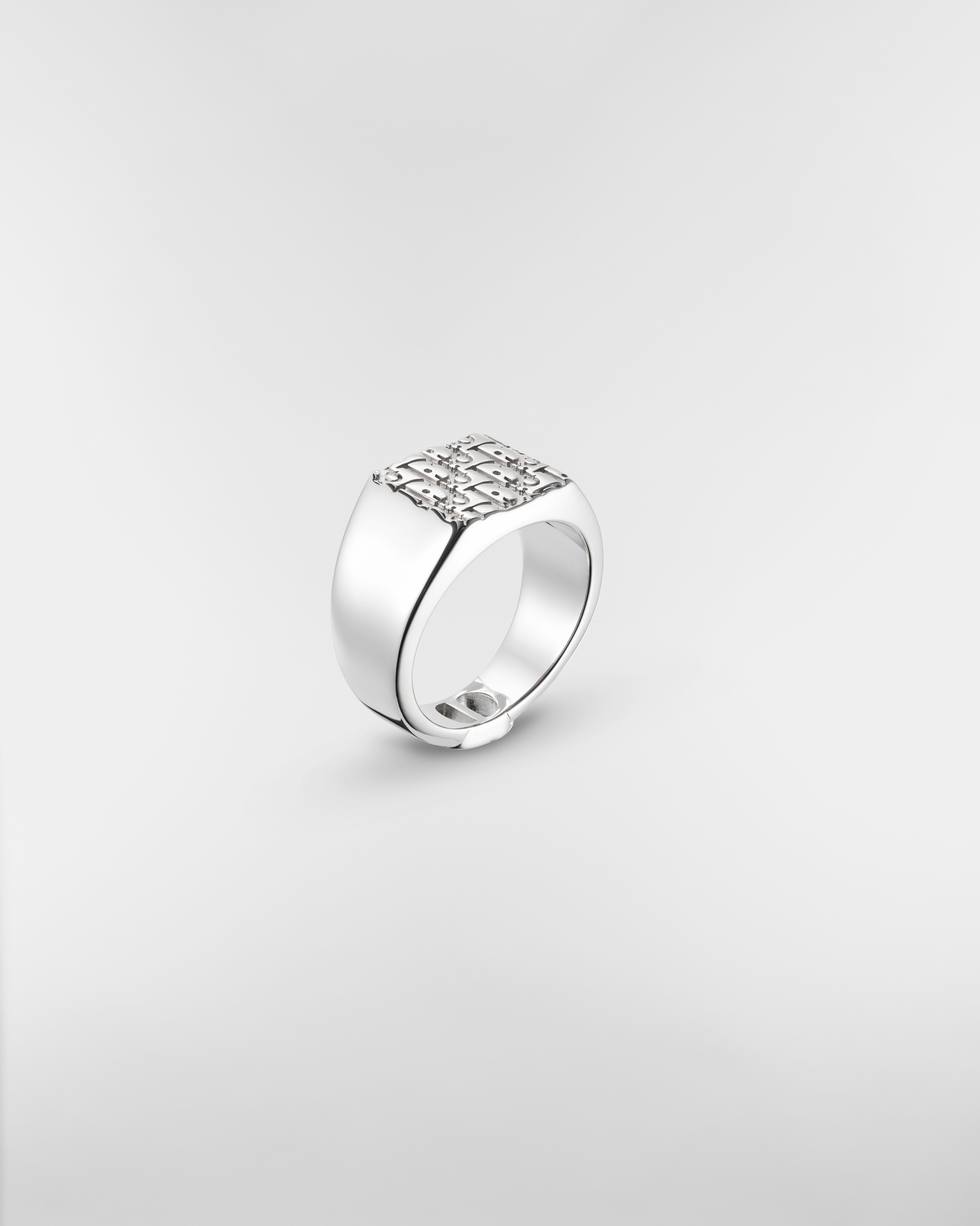 Dior Oblique Signet Ring Silver E03