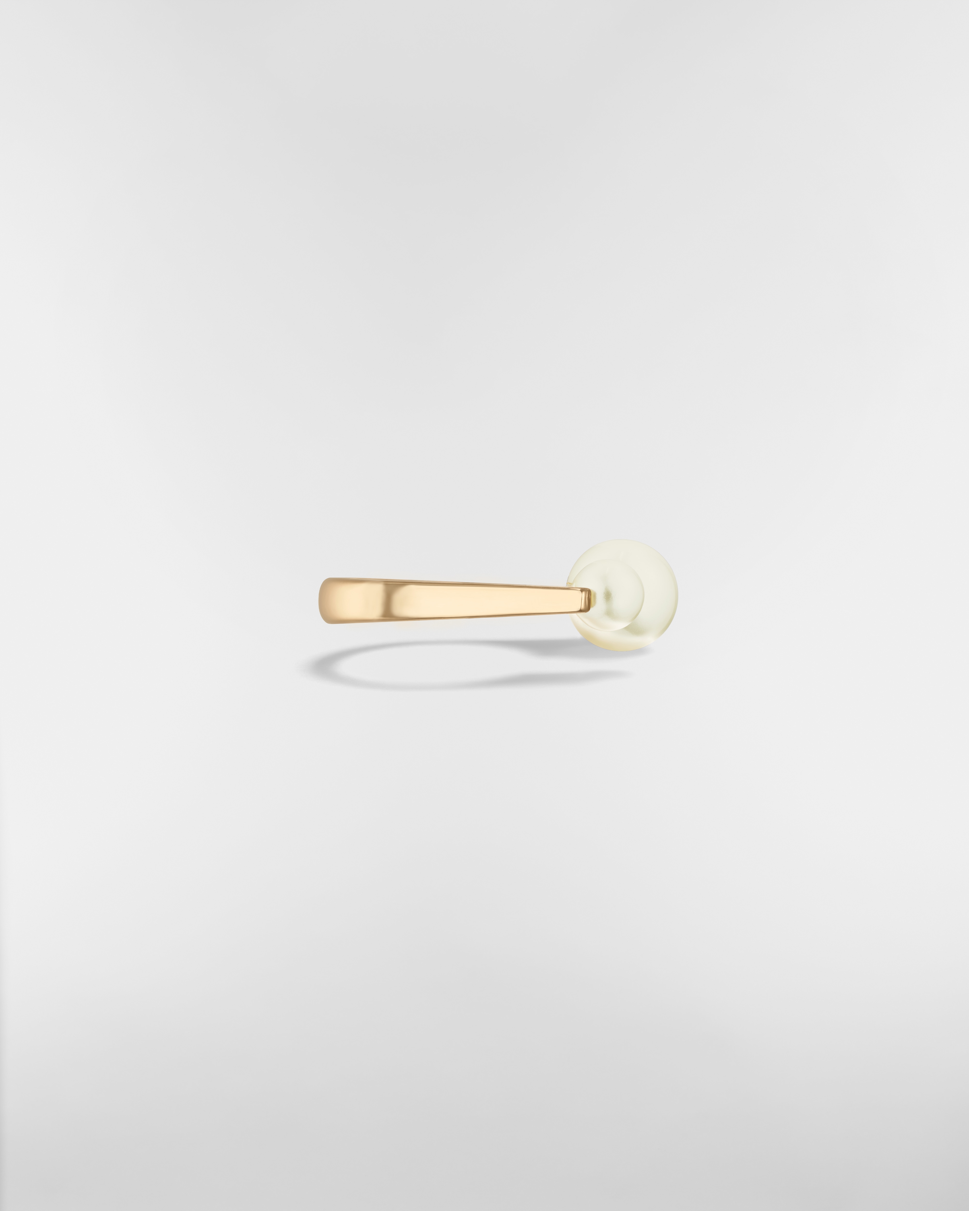 Dior Tribales New Look Ring Gold-Finish Metal and White Resin Pearls E02