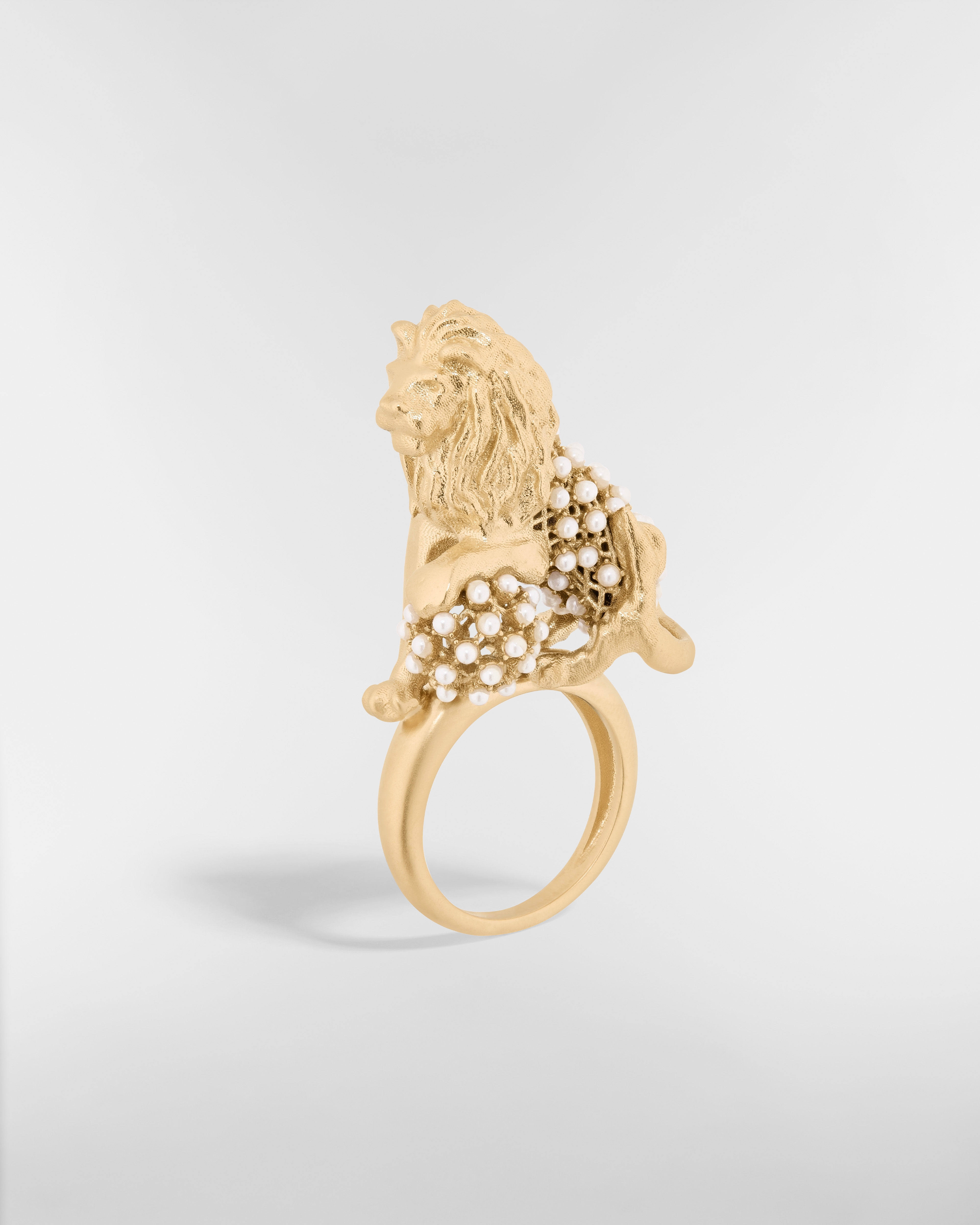 Dior Arabesque Ring Gold-Finish Metal and White Resin Pearls E03
