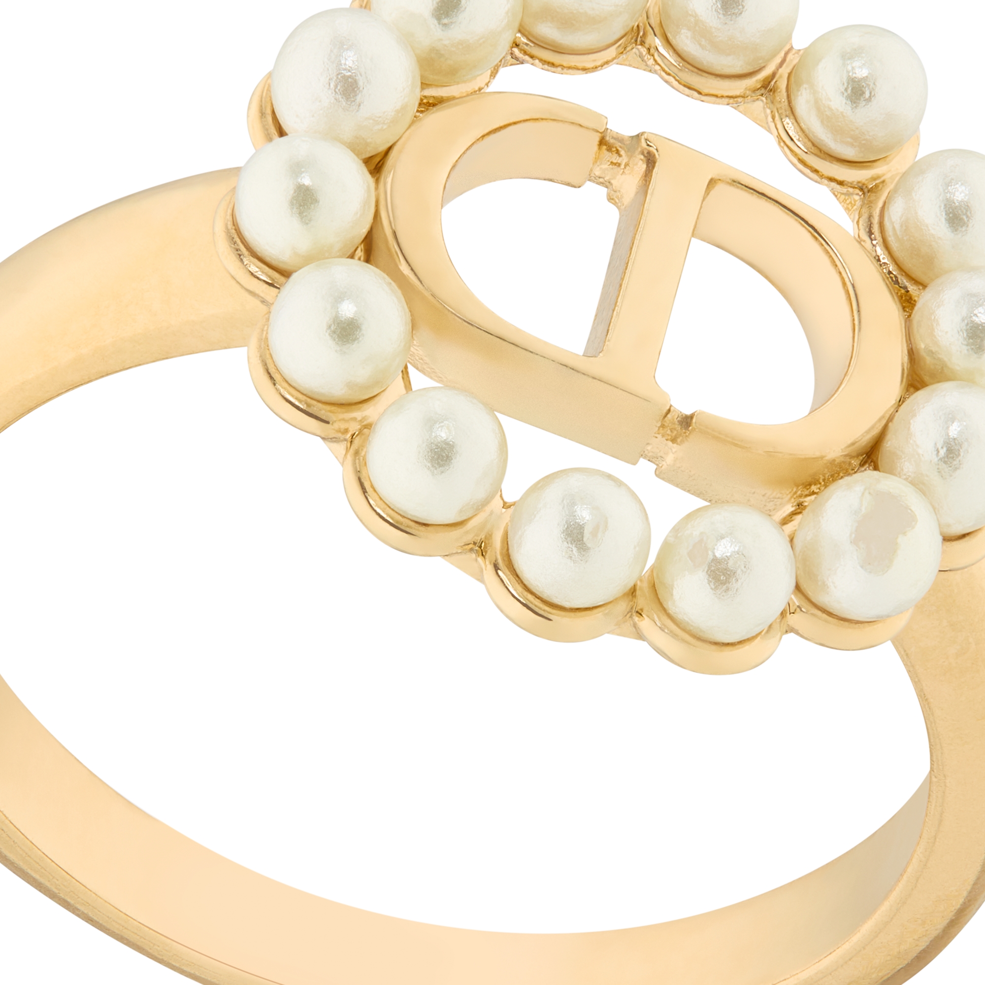 Petit CD Circle Ring Gold-Finish Metal and White Resin Pearls E09