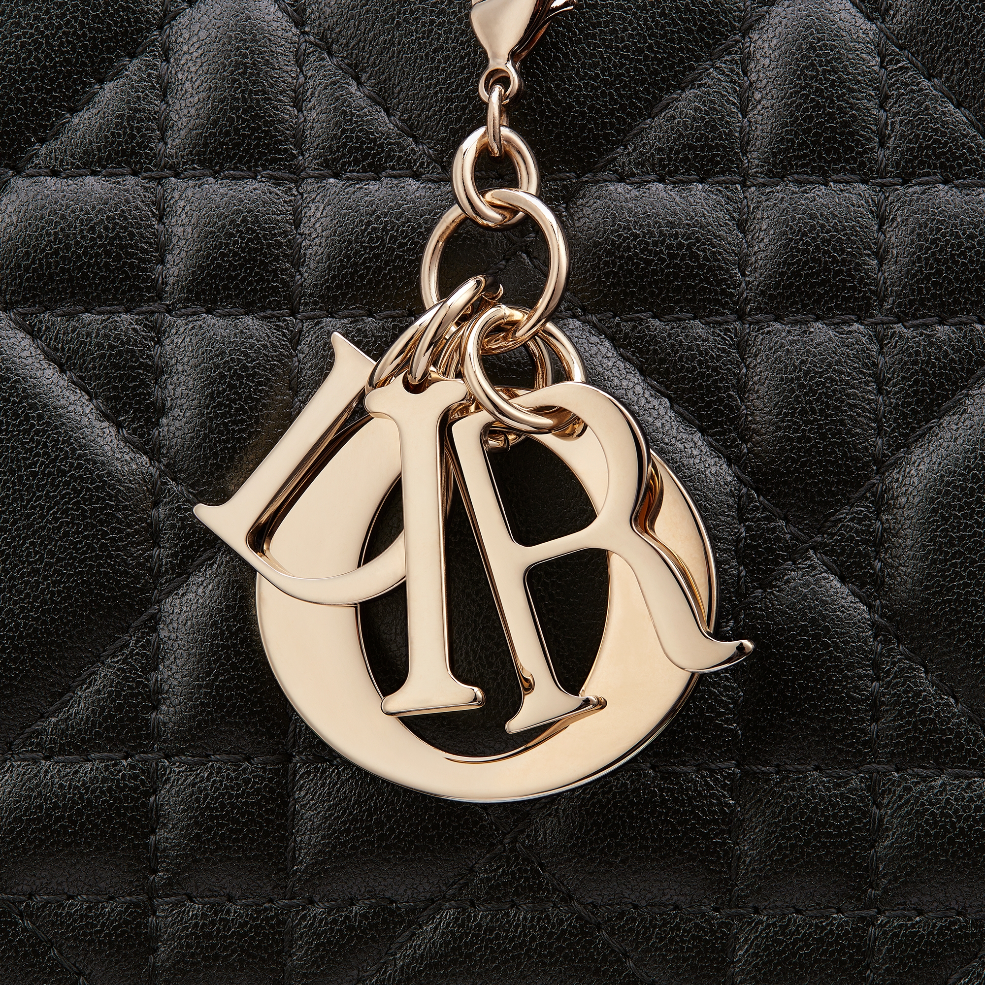 Lady Dior Voyageur Portemonnaie Cannage Lammleder in Schwarz E09