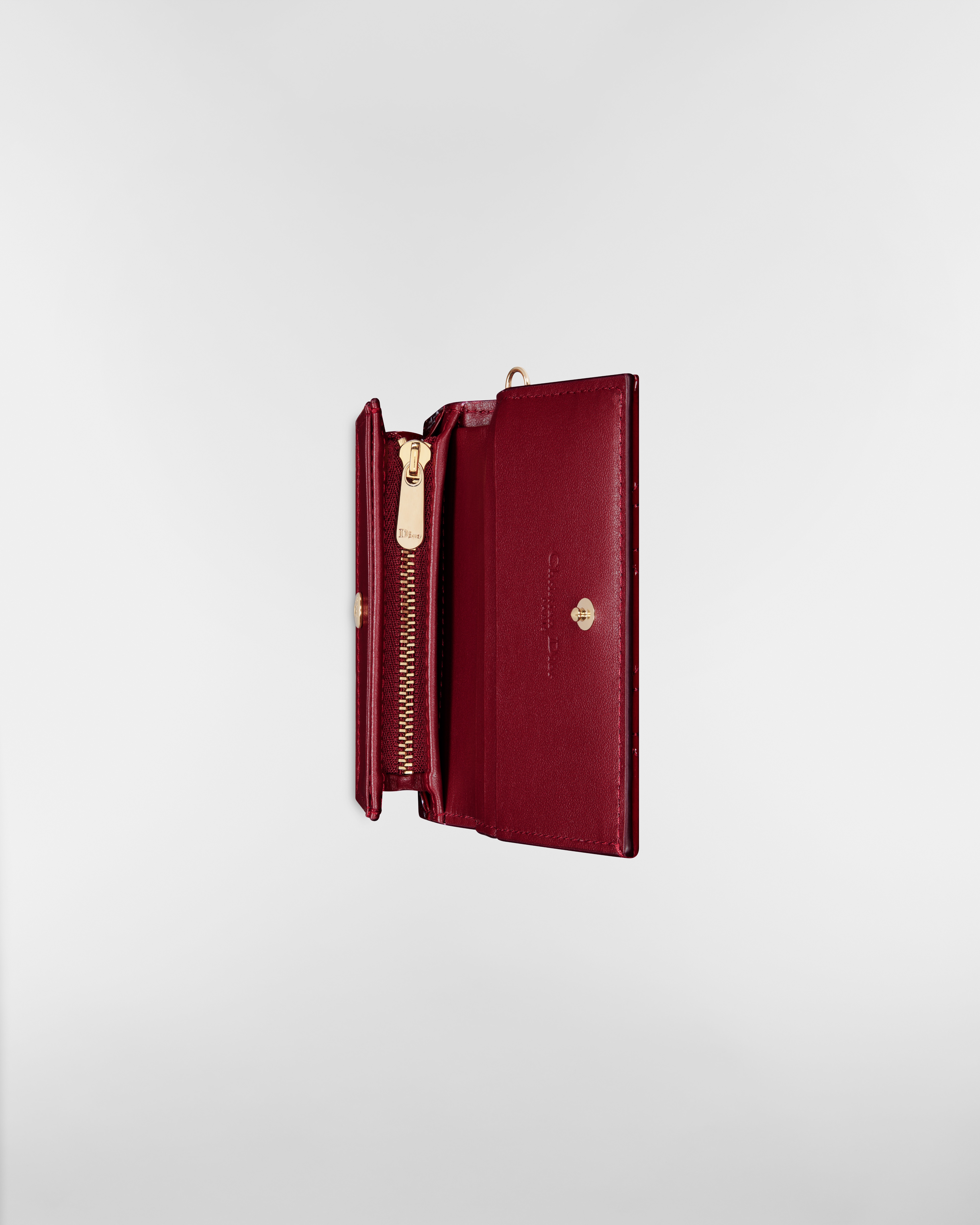 Cartera mini Lady Dior Gardenia Piel de becerro Cannage acharolada rojo cereza E06