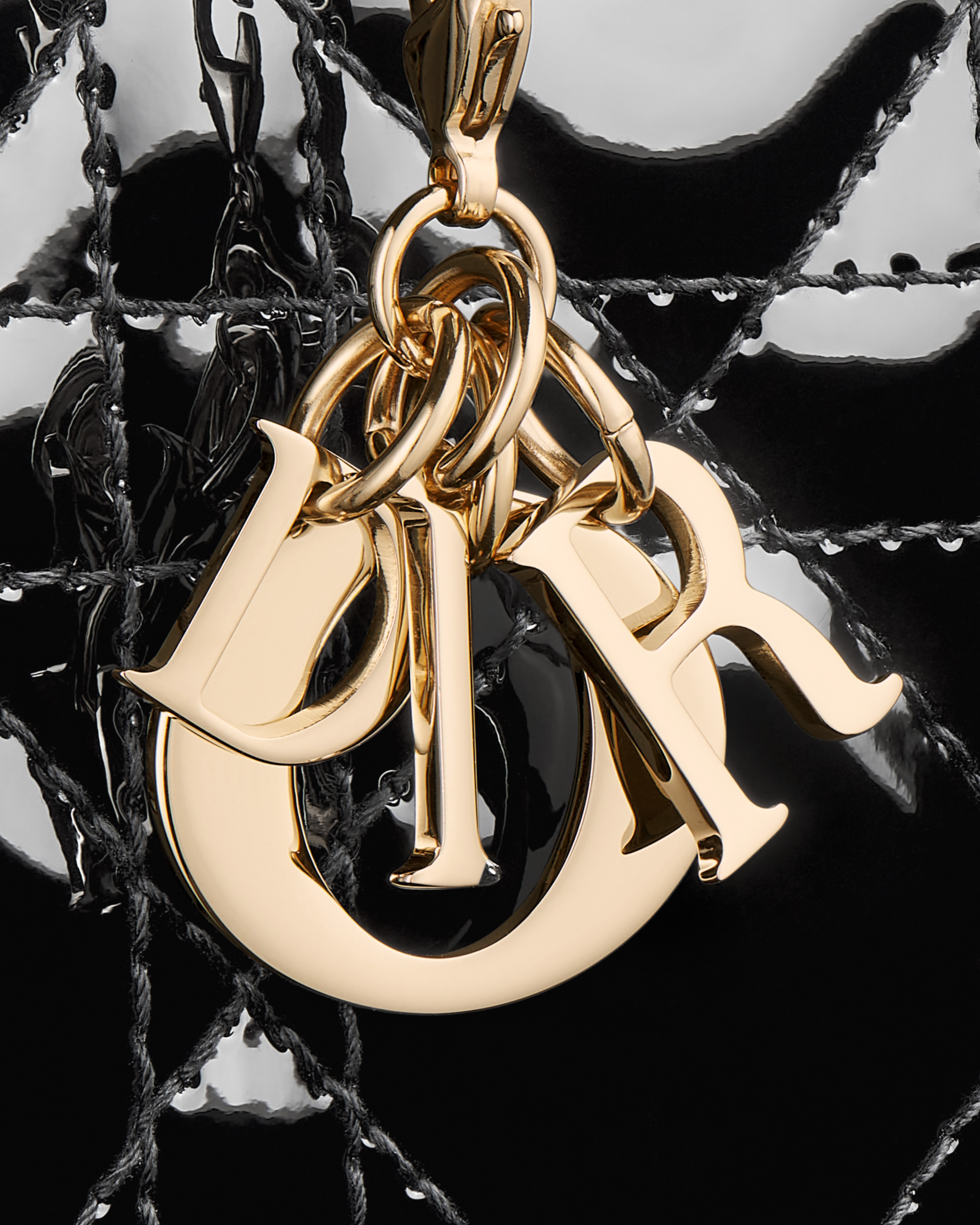 Mini Lady Dior Gardenia Wallet Black Patent Cannage Calfskin E09