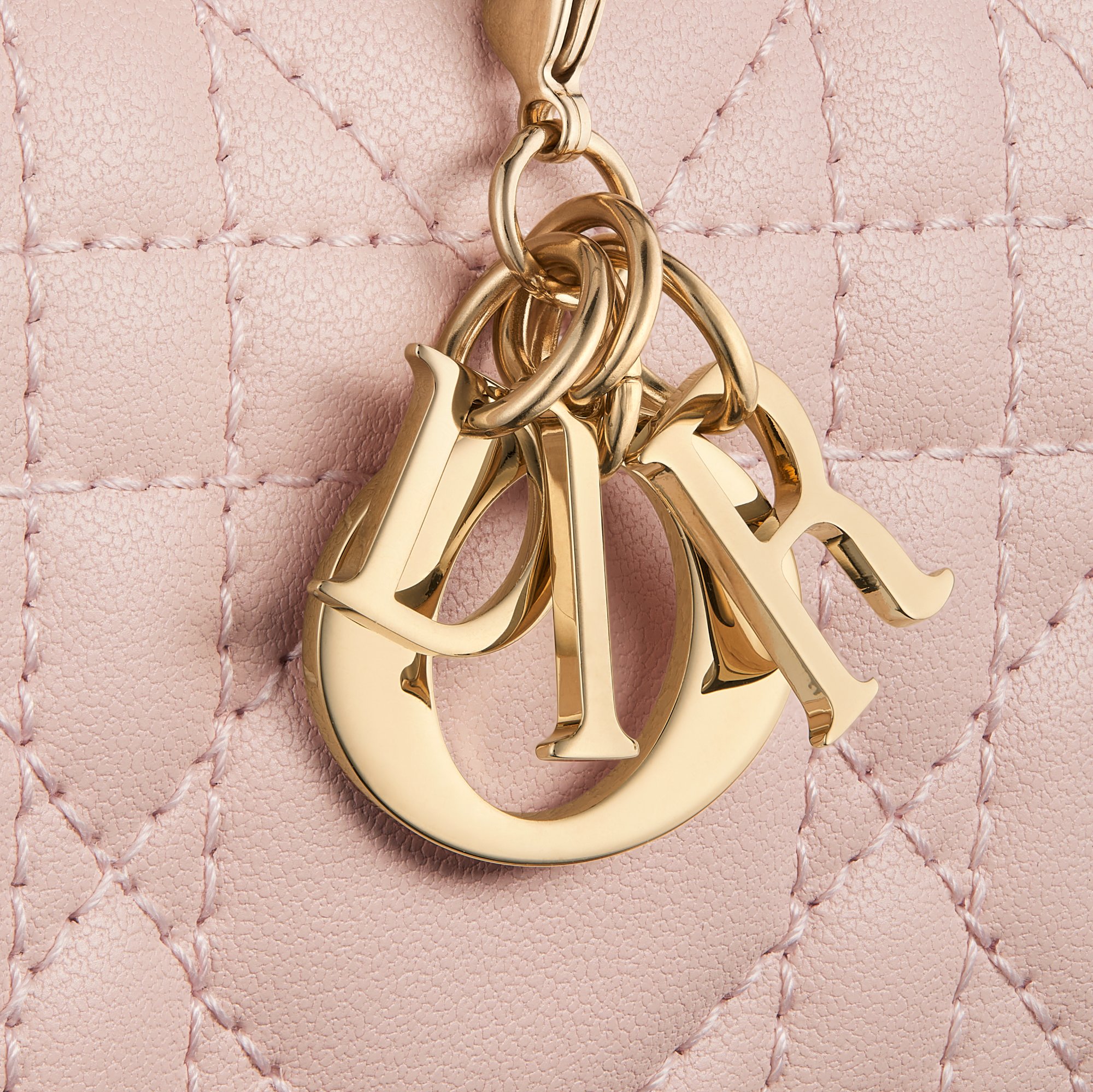 【日本限定】Lady Dior ロータスウォレット
