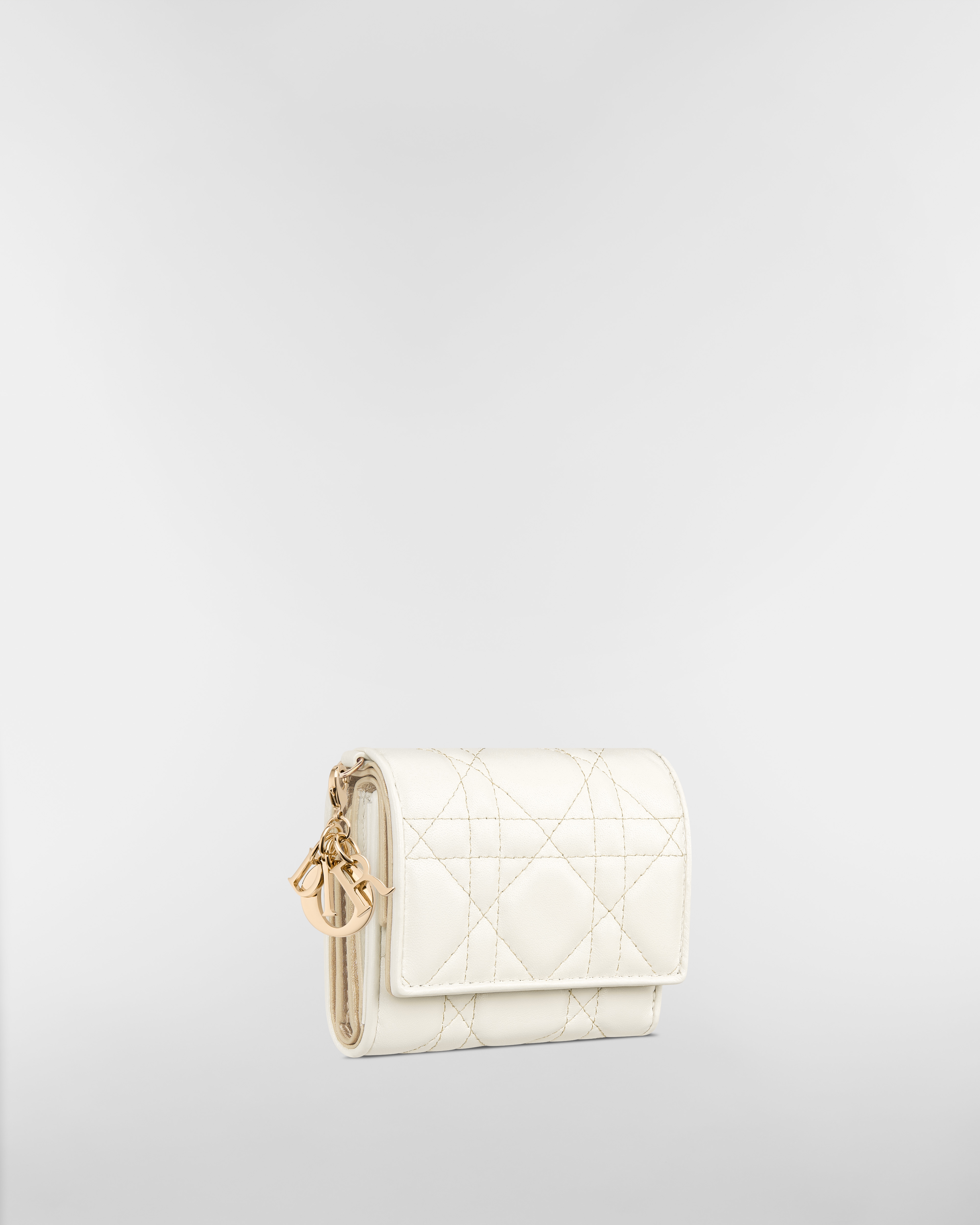 【日本限定】Lady Dior Lotus ウォレット カナージュ ラムスキン E03