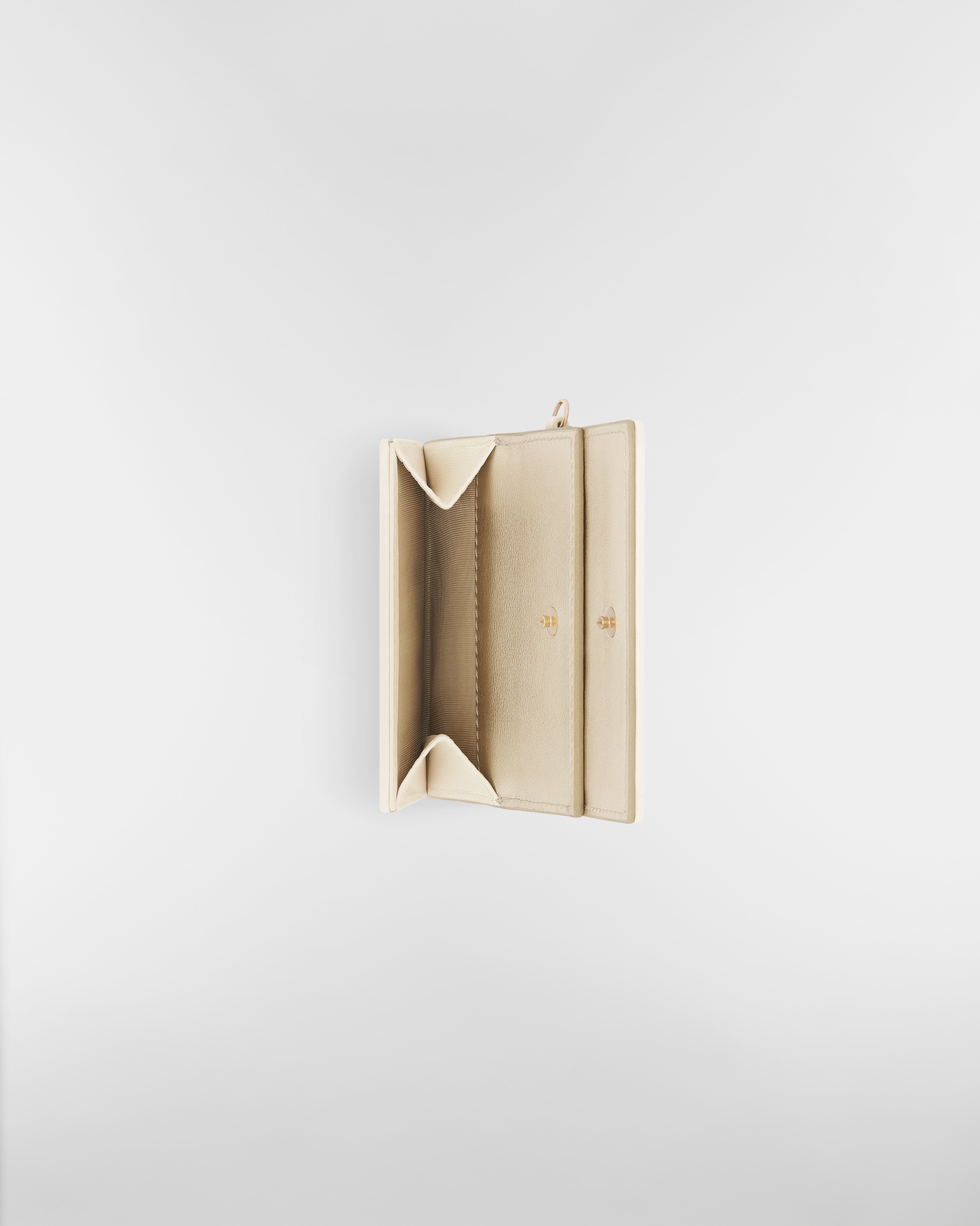 ✨️美品！✨️　Dior　ロータスウォレット　カナージュ　レディーディオール 完売前に♡LADY DIOR ロータスウォレット (Dior/折りたたみ財布