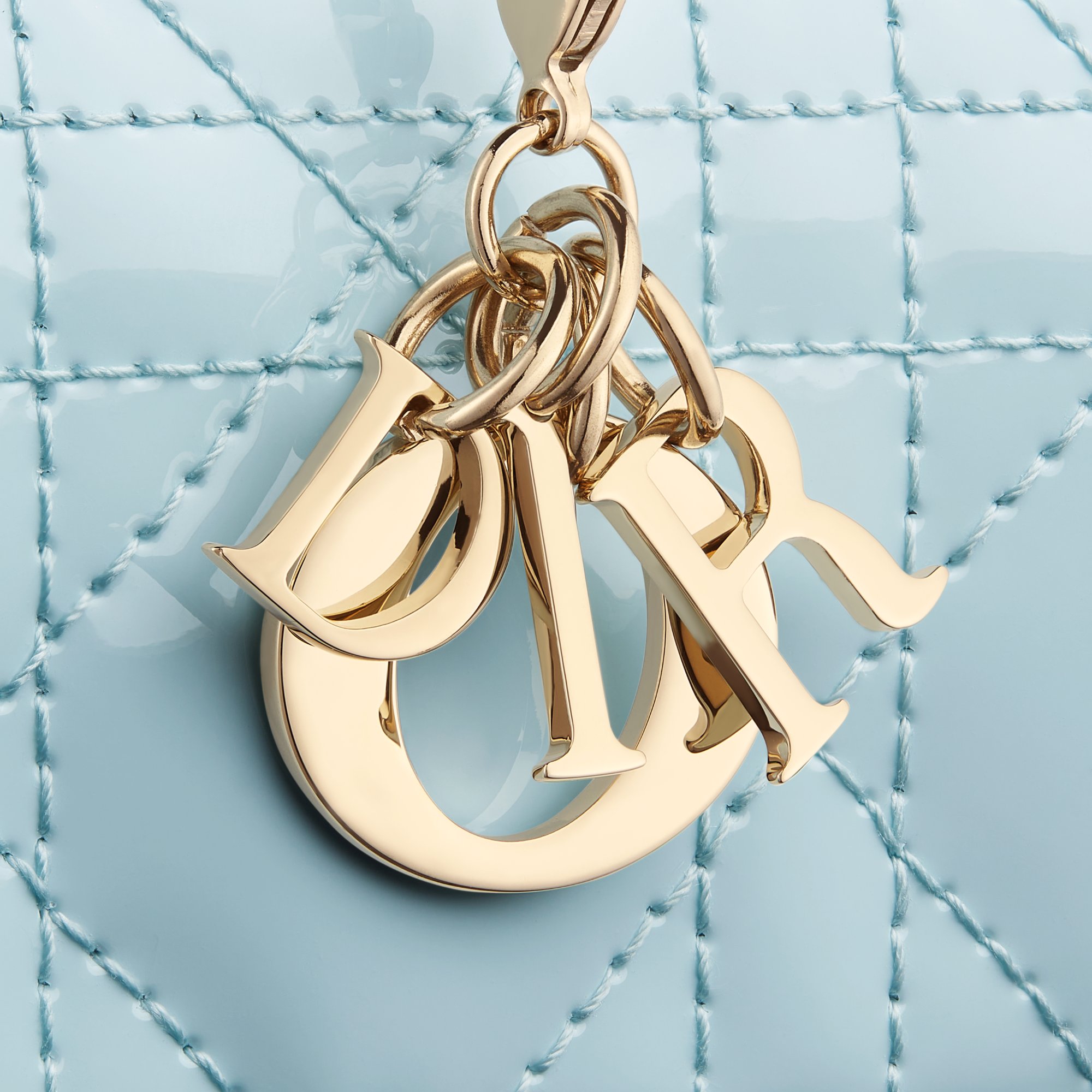 DIOR | 【日本限定】Lady Dior ロータスウォレット カナージュ パテントカーフスキン