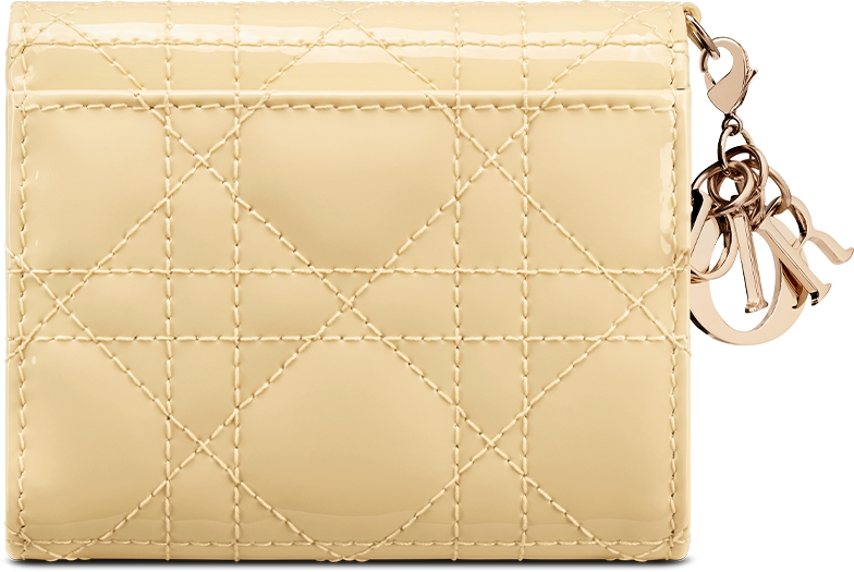 lady Dior ロータスウォレット カナージュ パテント イエロー