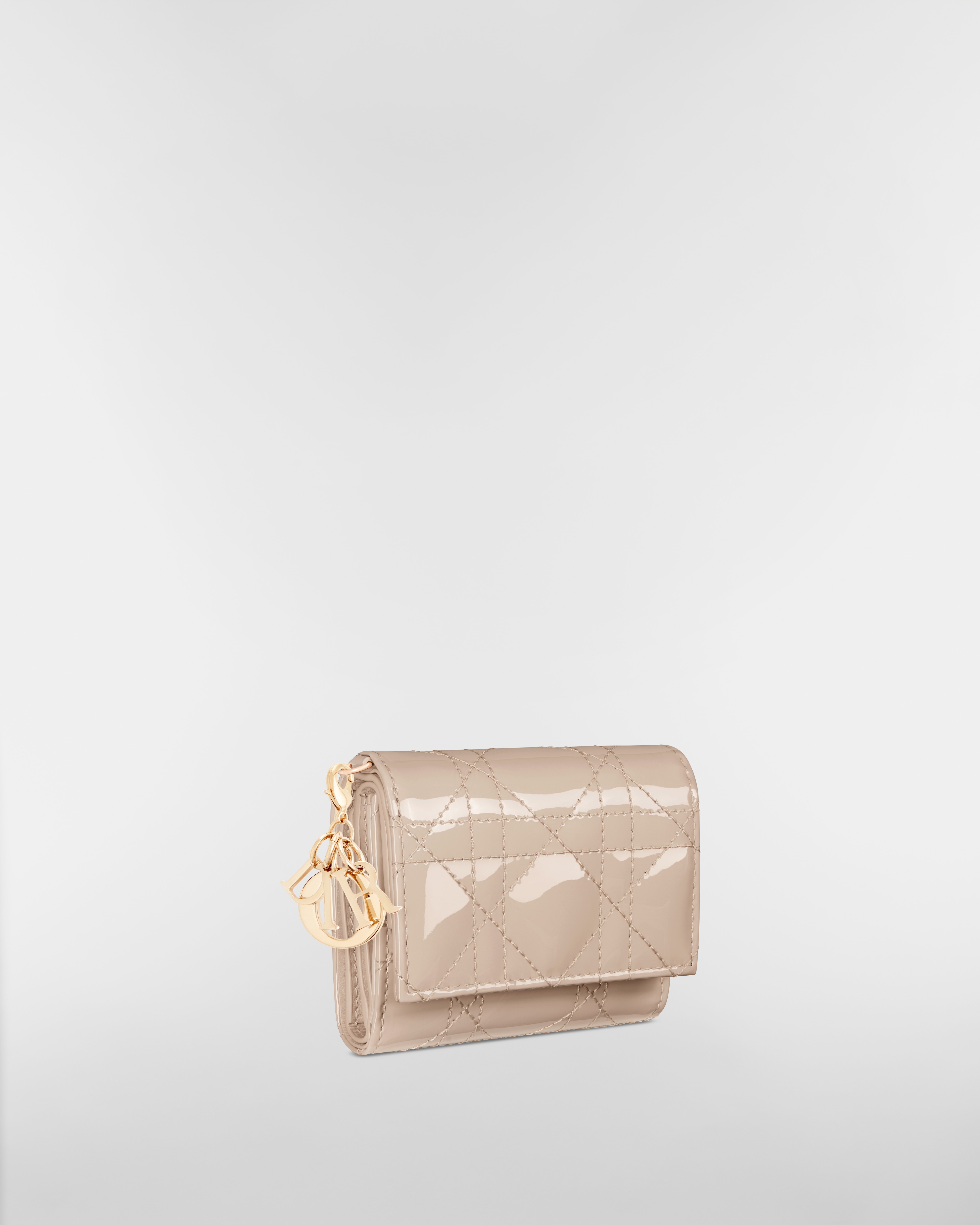 Lady Dior Lotus 지갑 파우더 베이지 페이턴트 까나쥬 송아지 가죽 E03