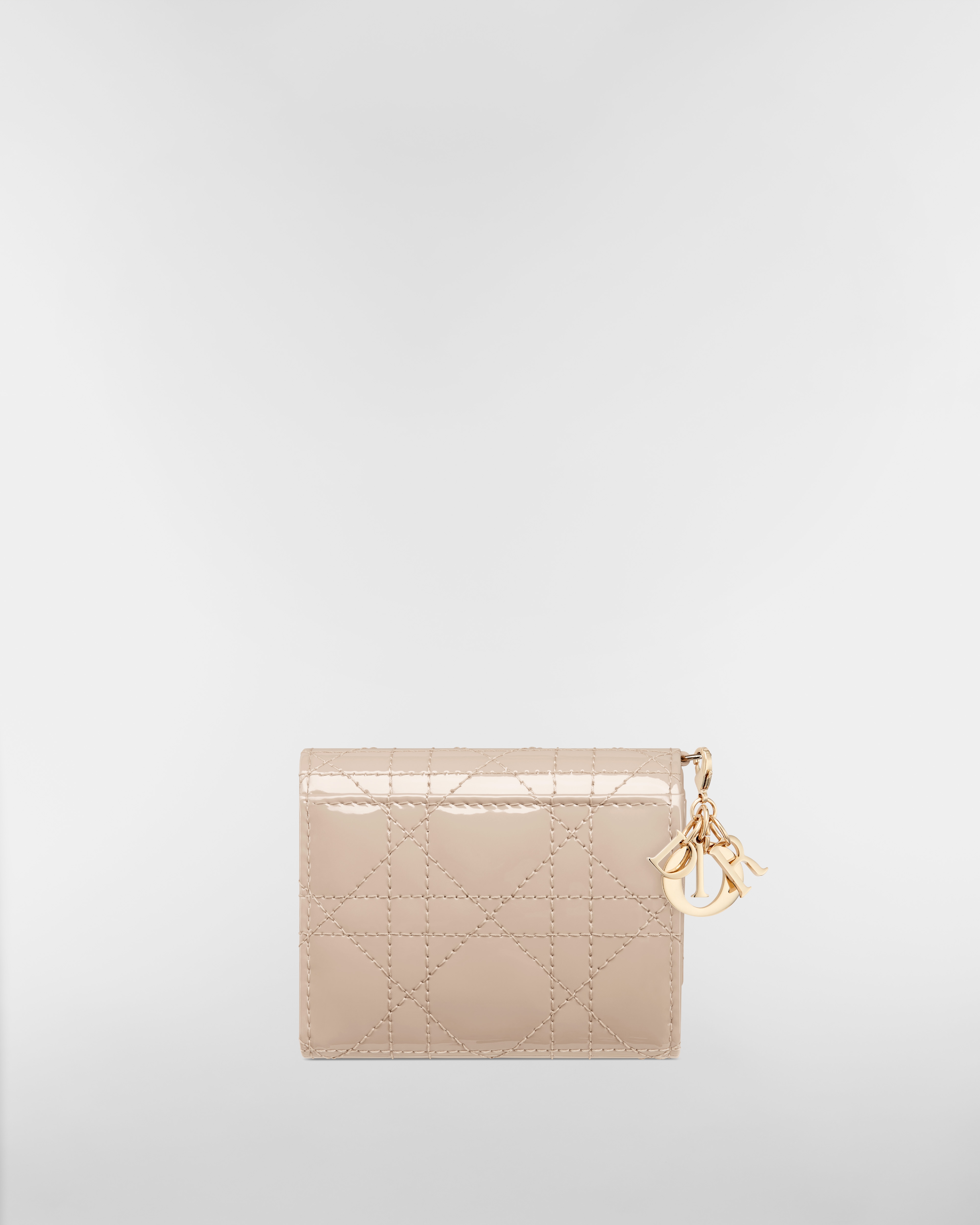 Lady Dior Lotus 지갑 파우더 베이지 페이턴트 까나쥬 송아지 가죽 E08