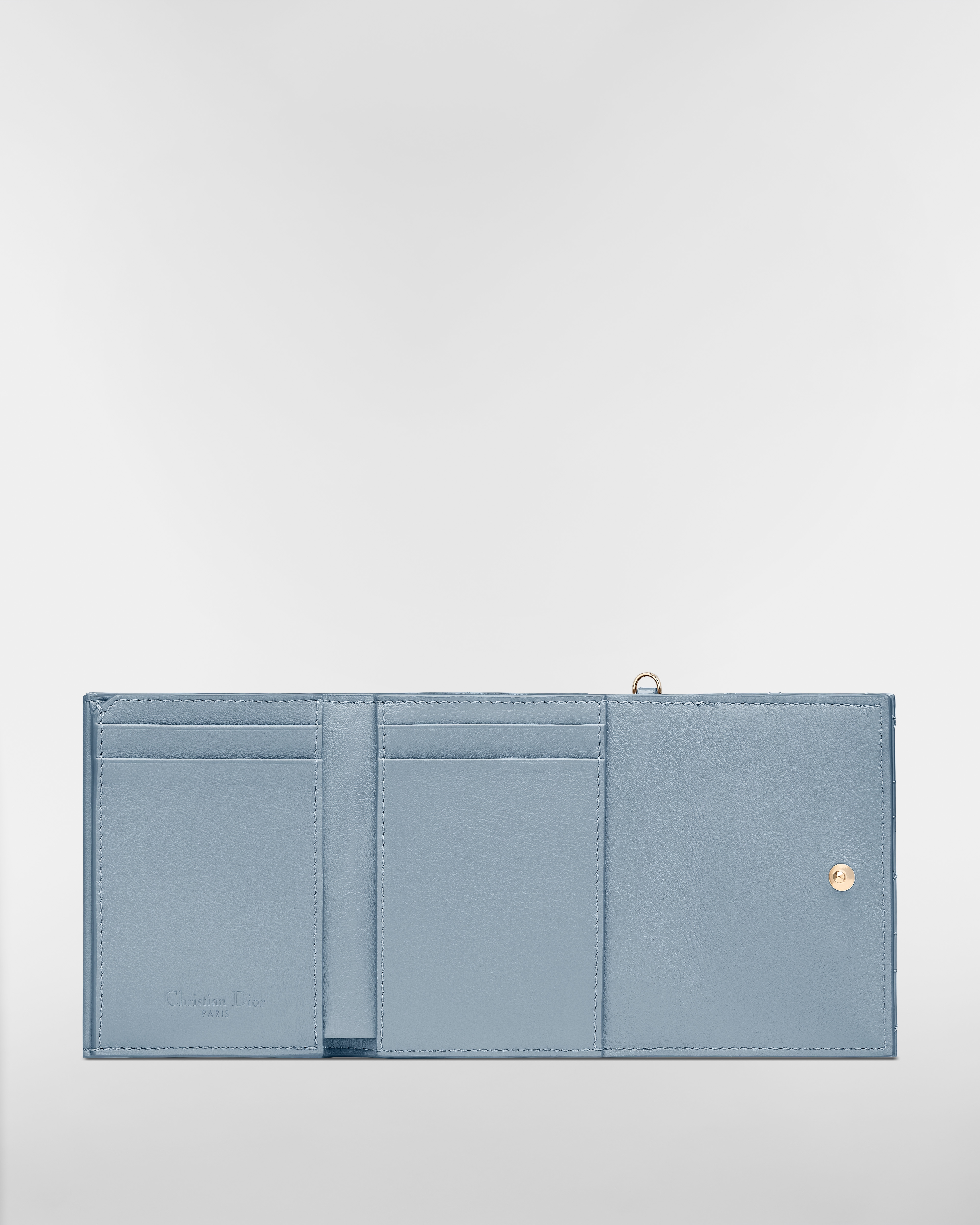 Lady Dior Lotus 지갑 클라우드 블루 페이턴트 까나쥬 송아지 가죽 E07