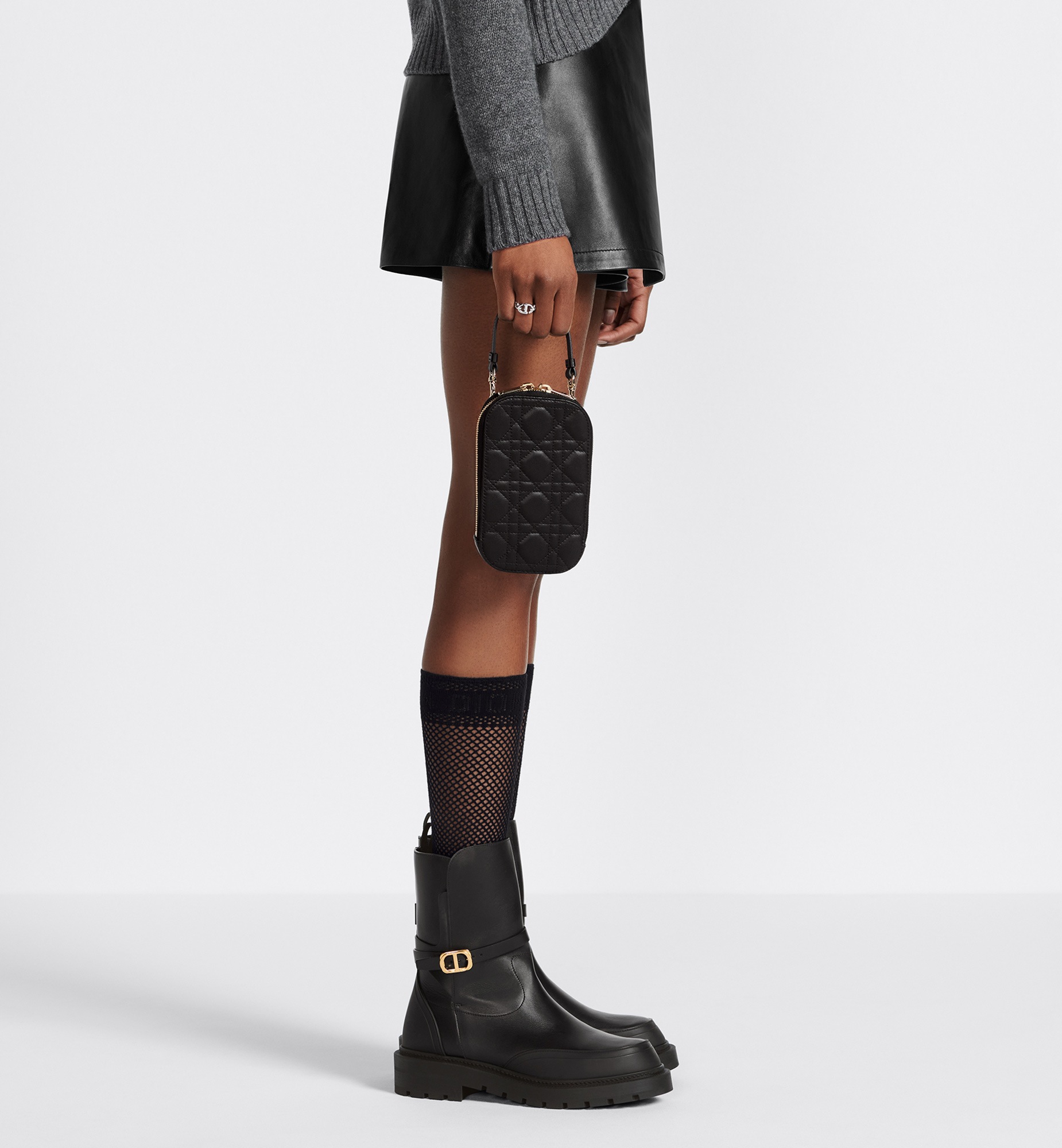 Lady Dior Call'in Dior 휴대폰 홀더 파우더 핑크 까나쥬 양가죽 E12