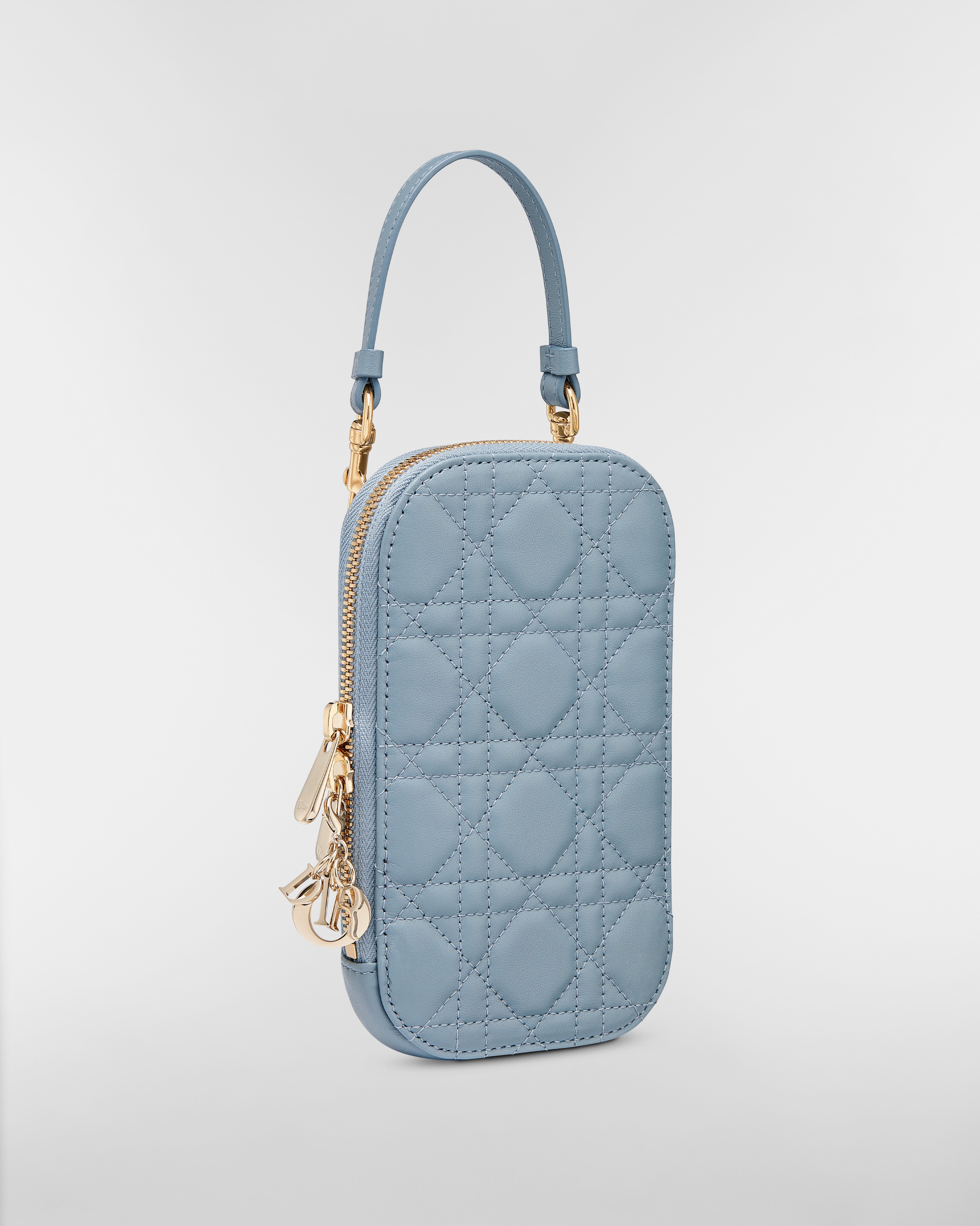 Lady Dior Call'in Dior 휴대폰 홀더 클라우드 블루 까나쥬 양가죽 E03