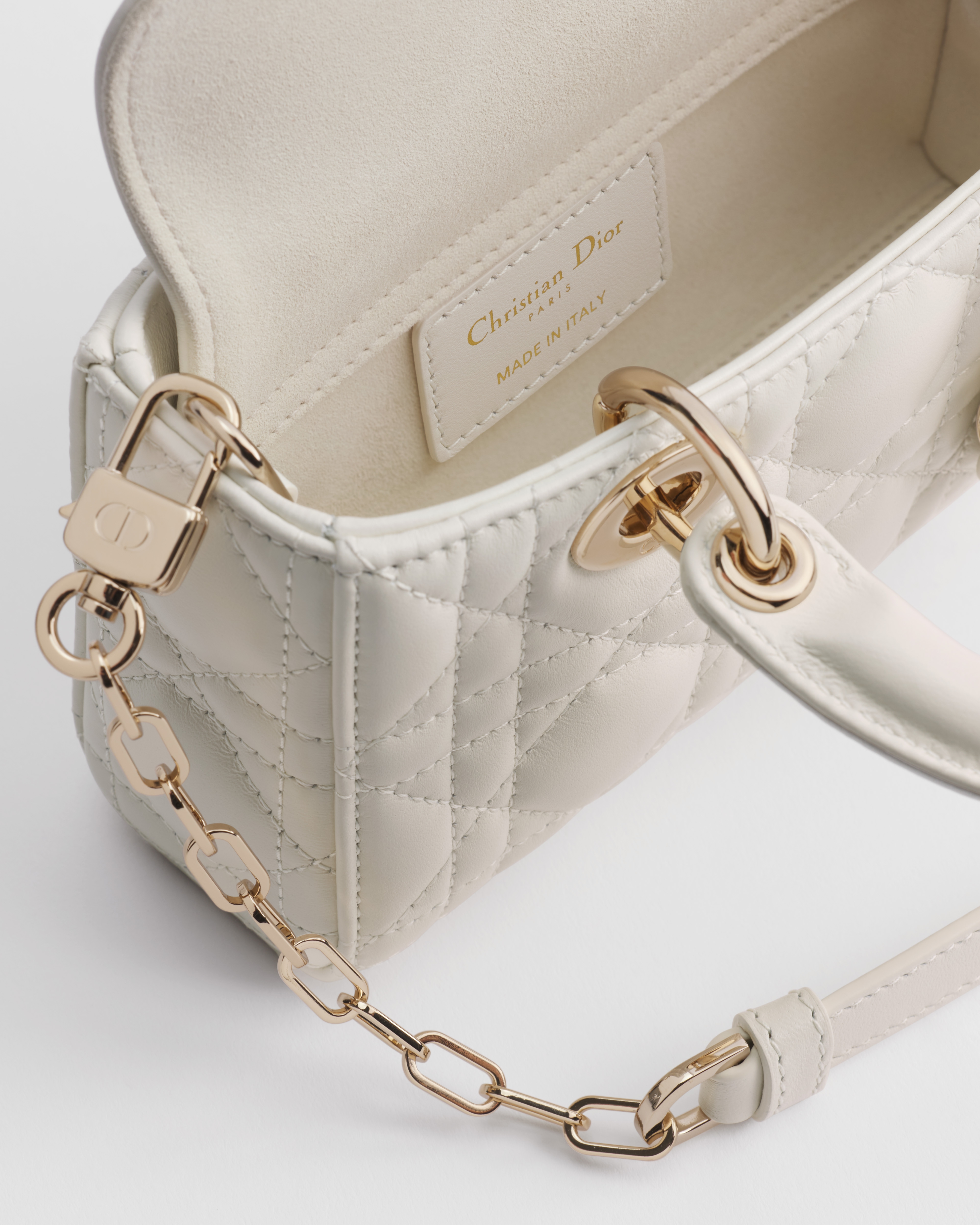 Lady D-Joy 微型手袋 奶白色 Cannage 藤格紋圖案羊皮 E06