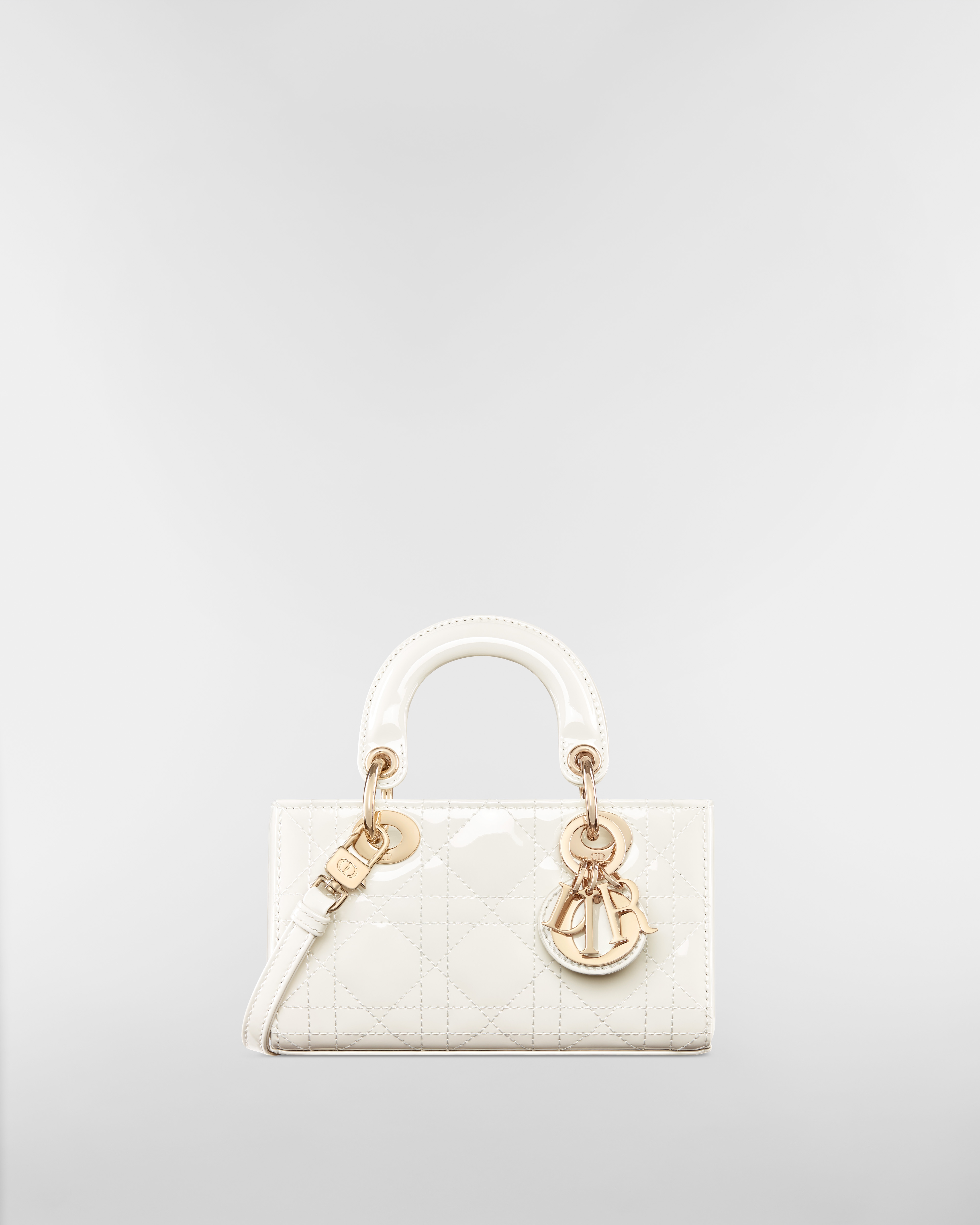 Lady D-Joy 마이크로 백 라떼 페이턴트 까나쥬 송아지 가죽 E01