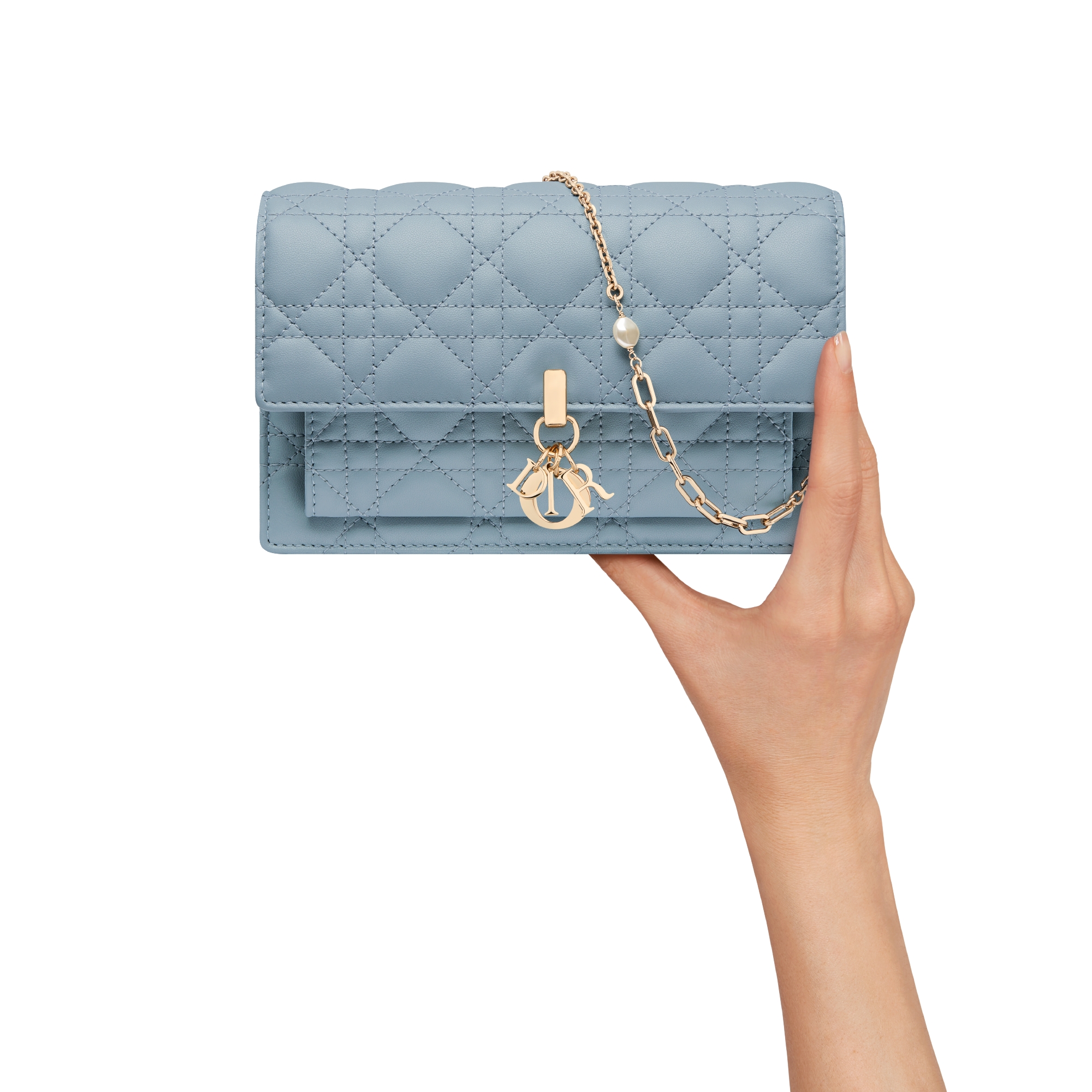 My Dior Daily-pouch met kettingriem Wolkenblauw lamsleer met Cannage-motief E11