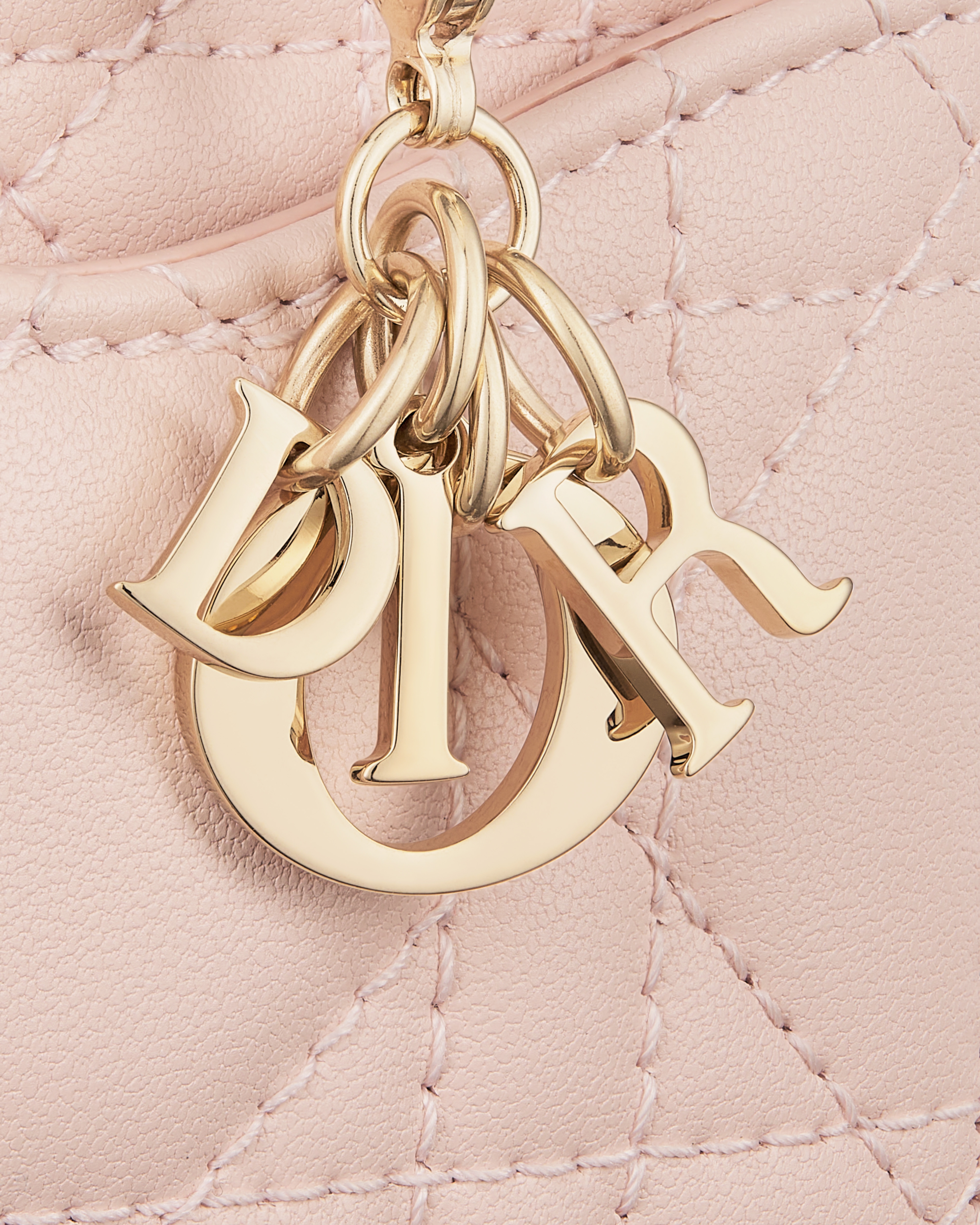 Lady Dior Cosmos 拉鍊卡夾 淡粉色 Cannage 籐格紋羊皮 E09