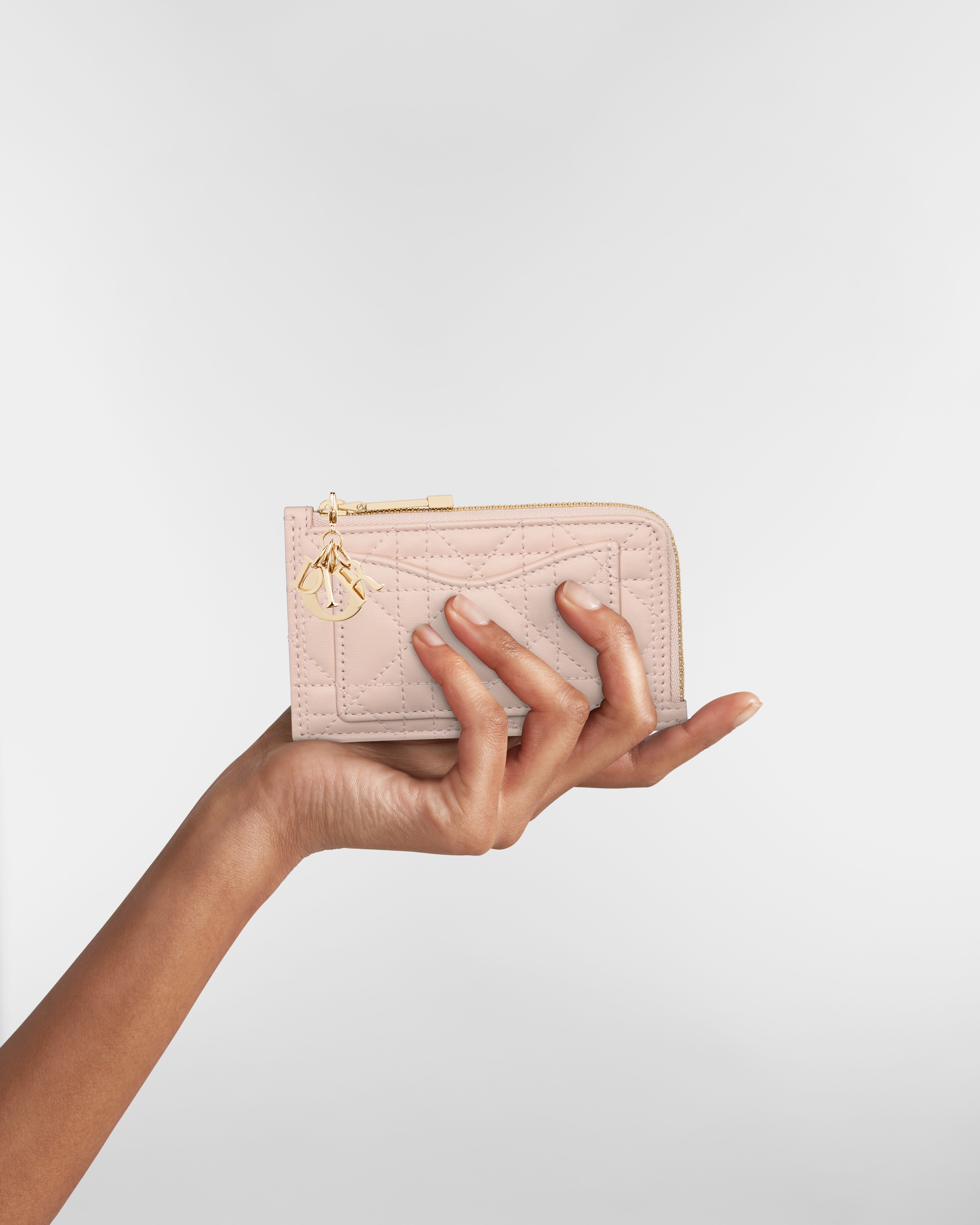 Lady Dior Cosmos 拉鍊卡夾 淡粉色 Cannage 籐格紋羊皮 E11