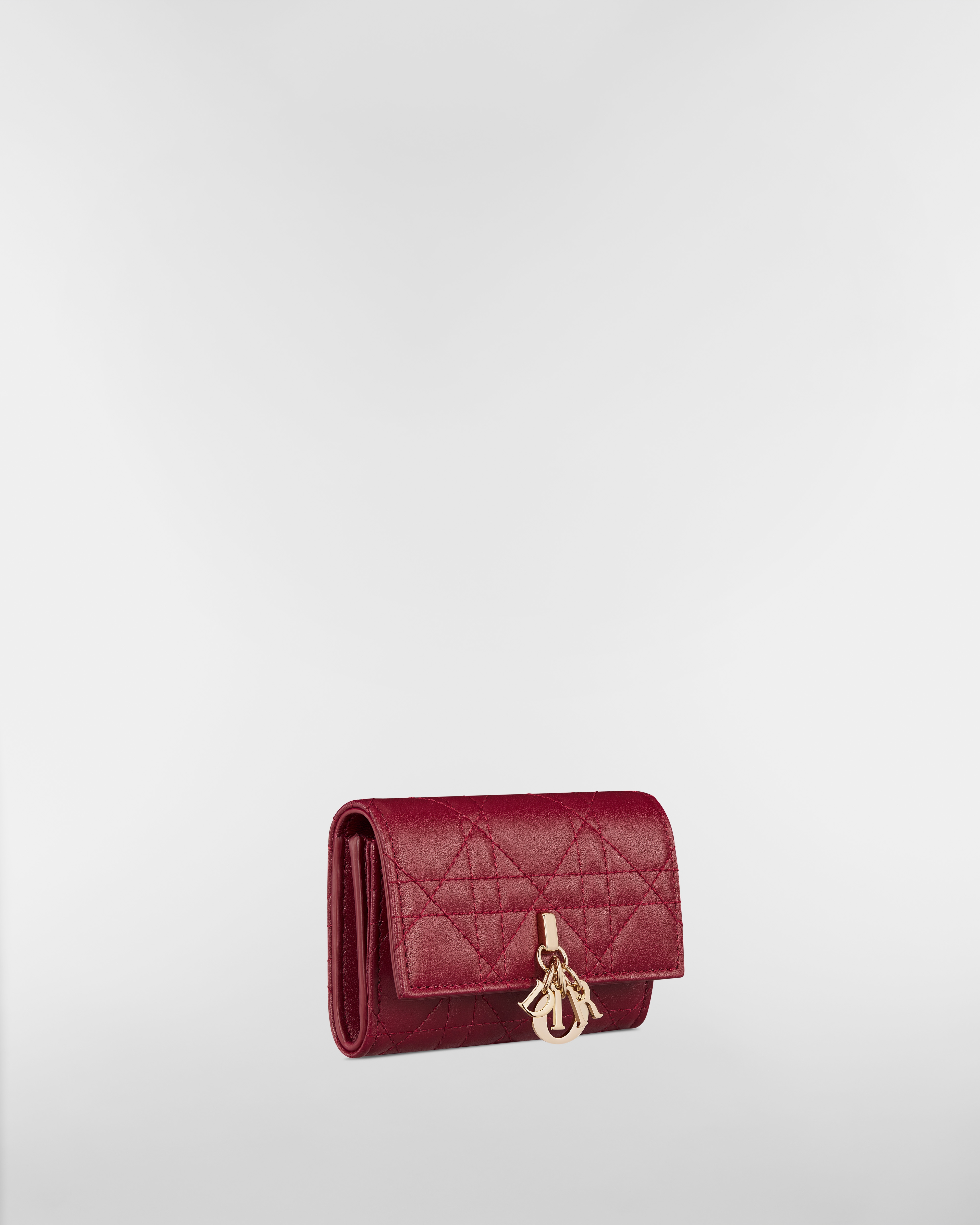 محفظة My Dior Glycine جلد الخروف بنمط كاناج باللون الأحمر الكرزي E03