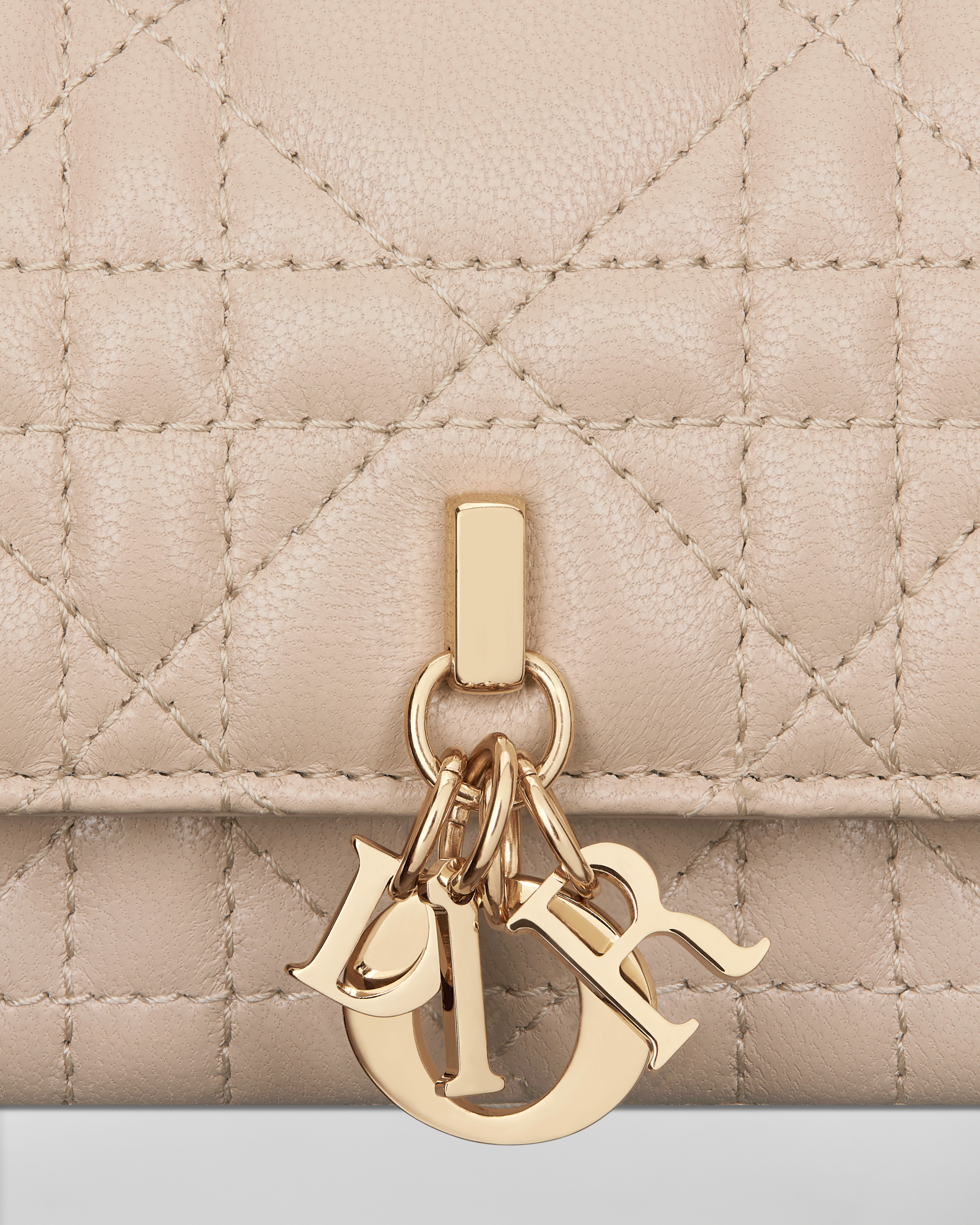 My Dior Glycine Wallet Powder Beige Cannage Lambskin E09