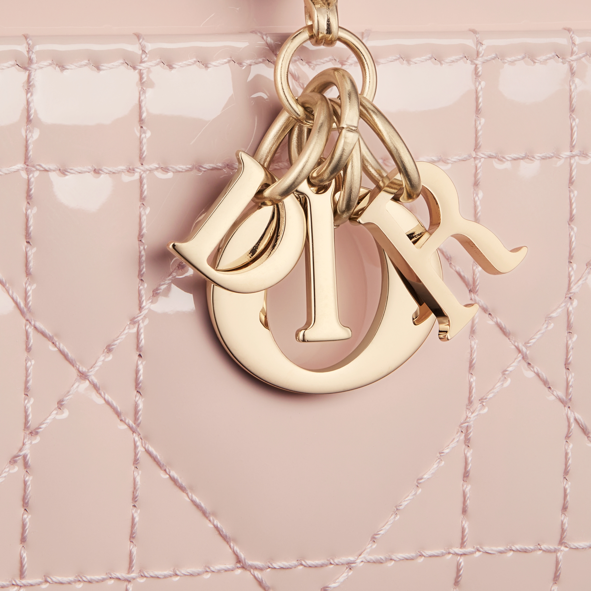 Lady Dior Freesia Card Holder Powder Pink Patent Cannage Calfskin E09