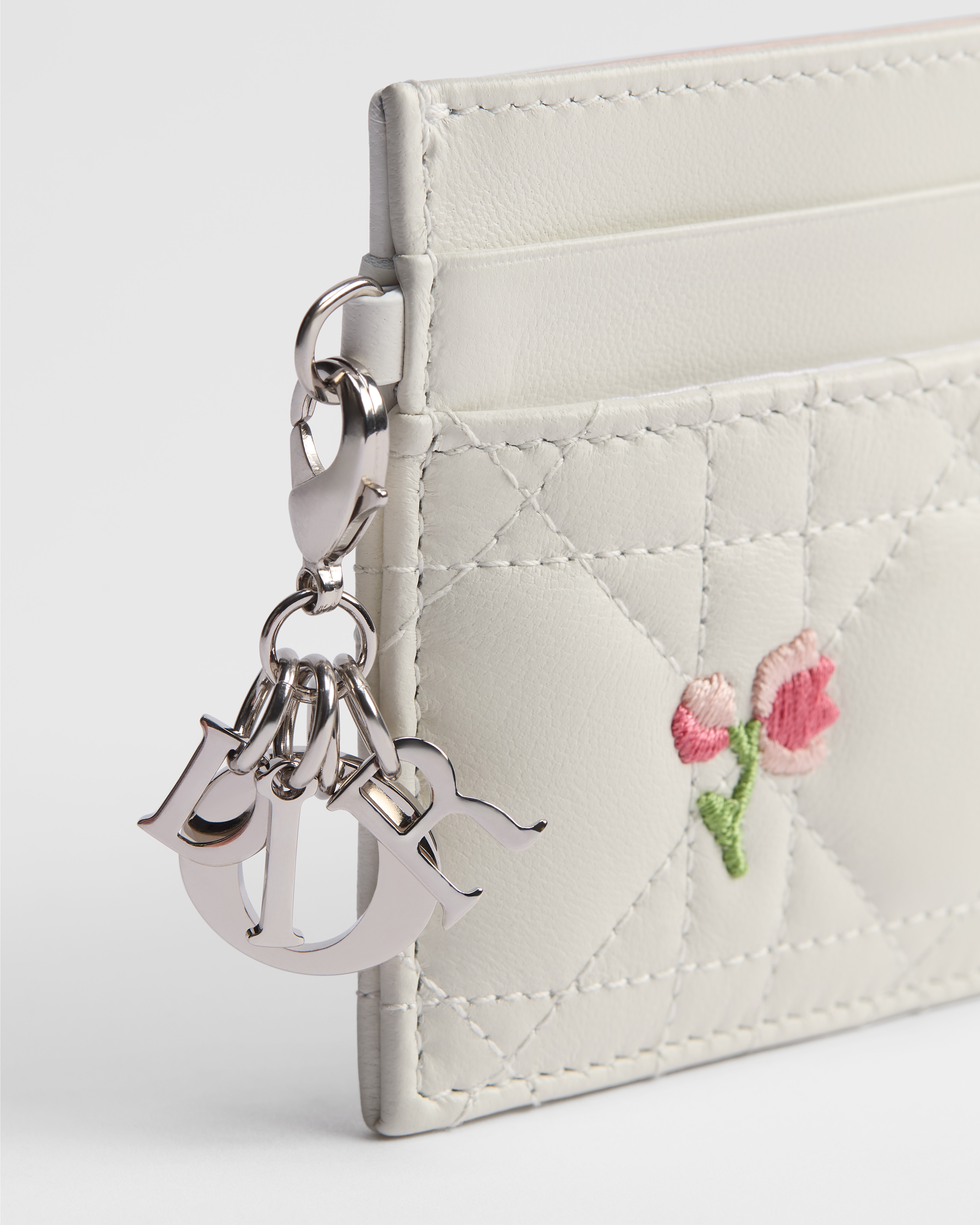 Dioramour Lady Dior Freesia Card Holder White Cannage Lambskin Embroidered with Multicolor Doves & Roses Motif E09