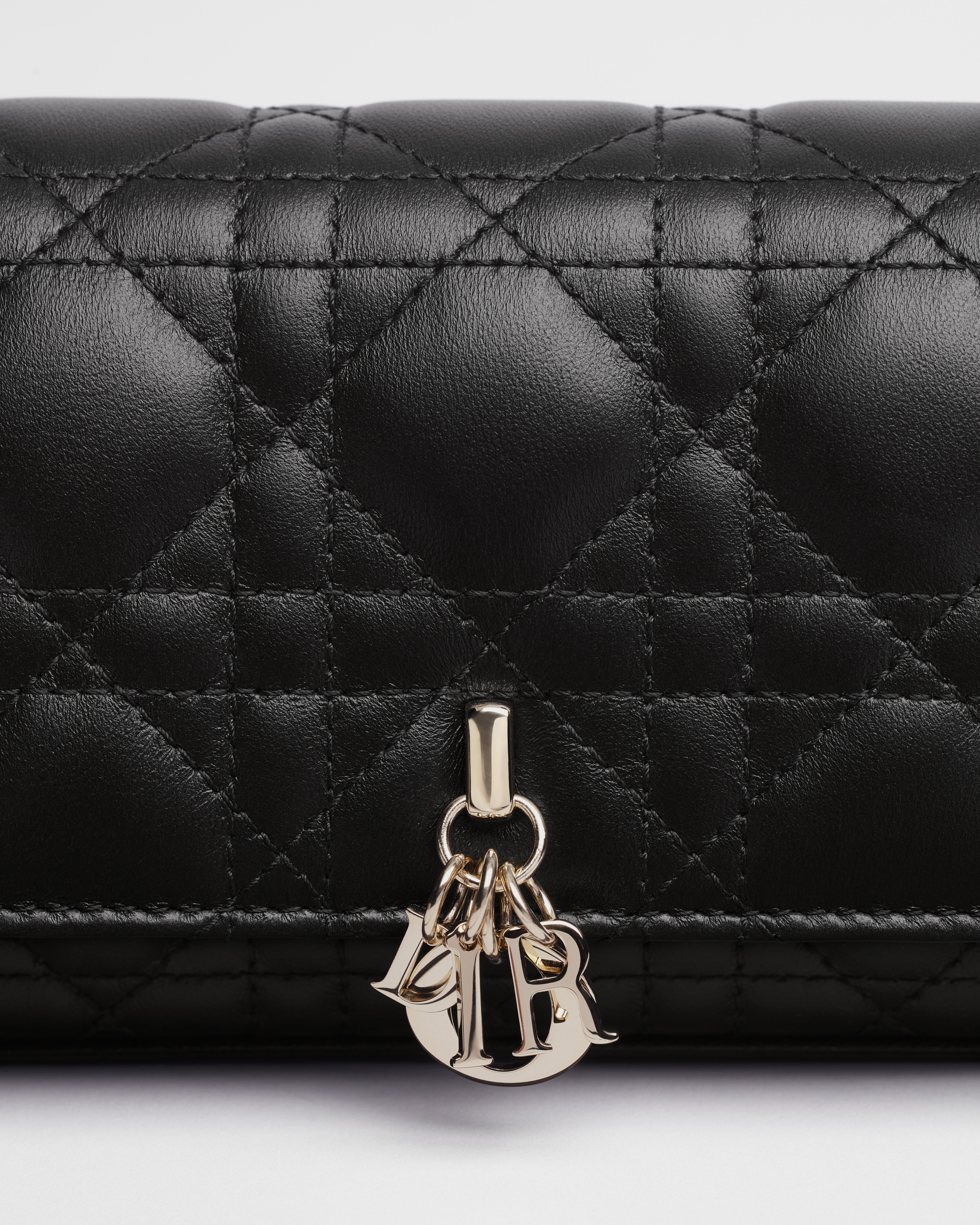 My Dior - Dior Talk 휴대폰 파우치 블랙 까나쥬 양가죽 E09