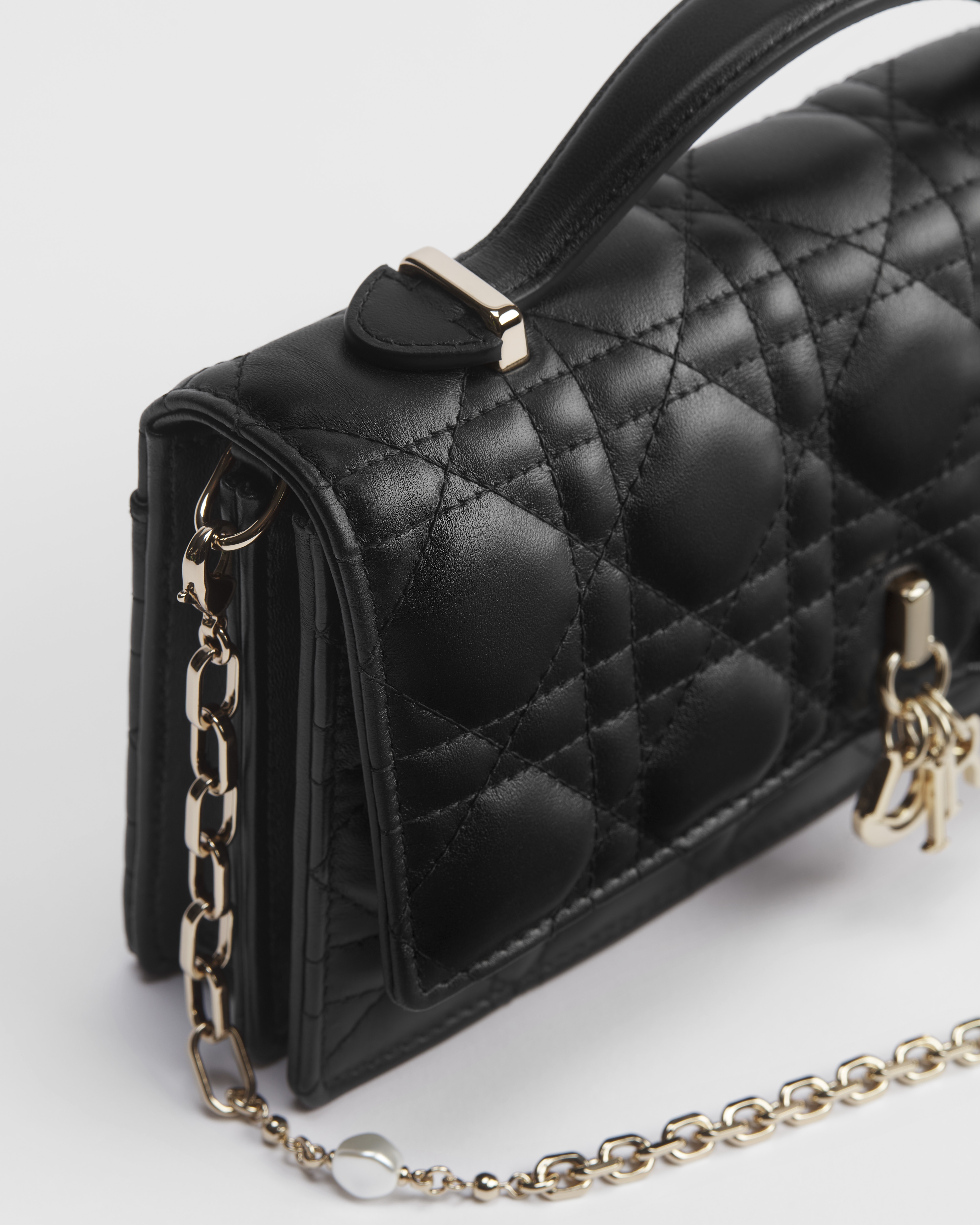 Minibolso My Dior Piel de cordero Cannage negra E09