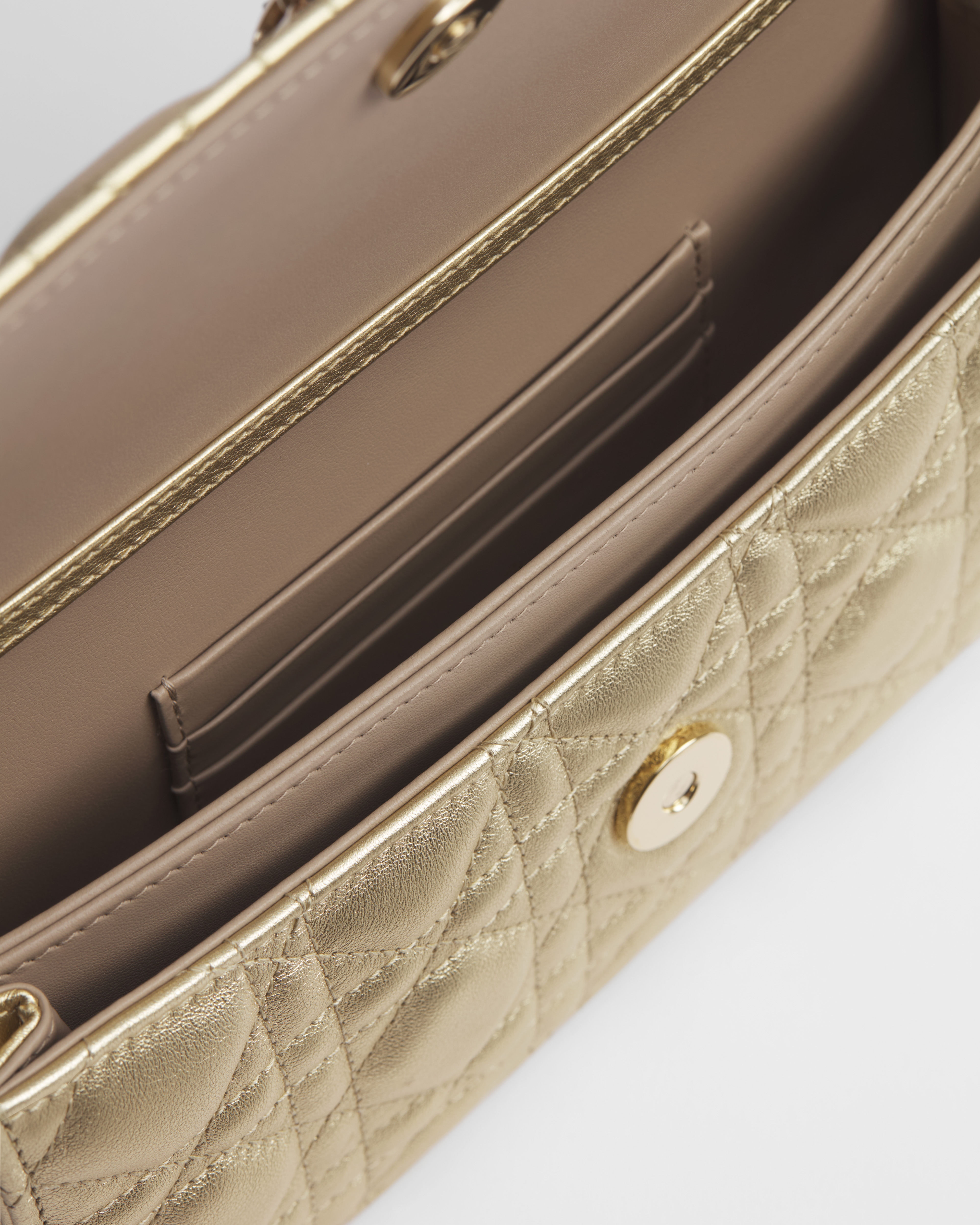 Mini sac My Dior Cuir de veau Cannage doré métallisé E06