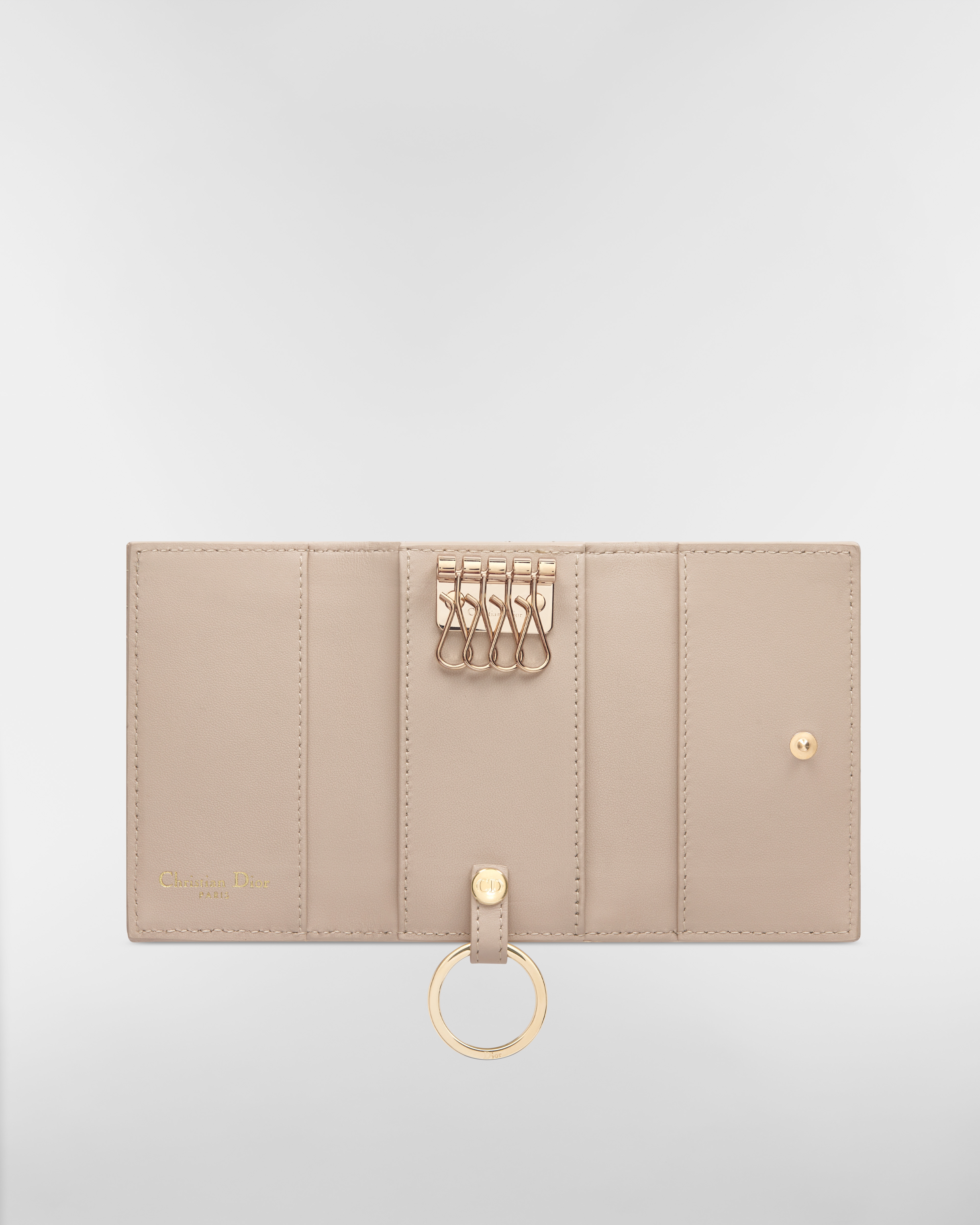 กระเป๋าใส่กุญแจ My Dior Aster หนังแกะลาย Cannage สีพาวเดอร์เบจ E07