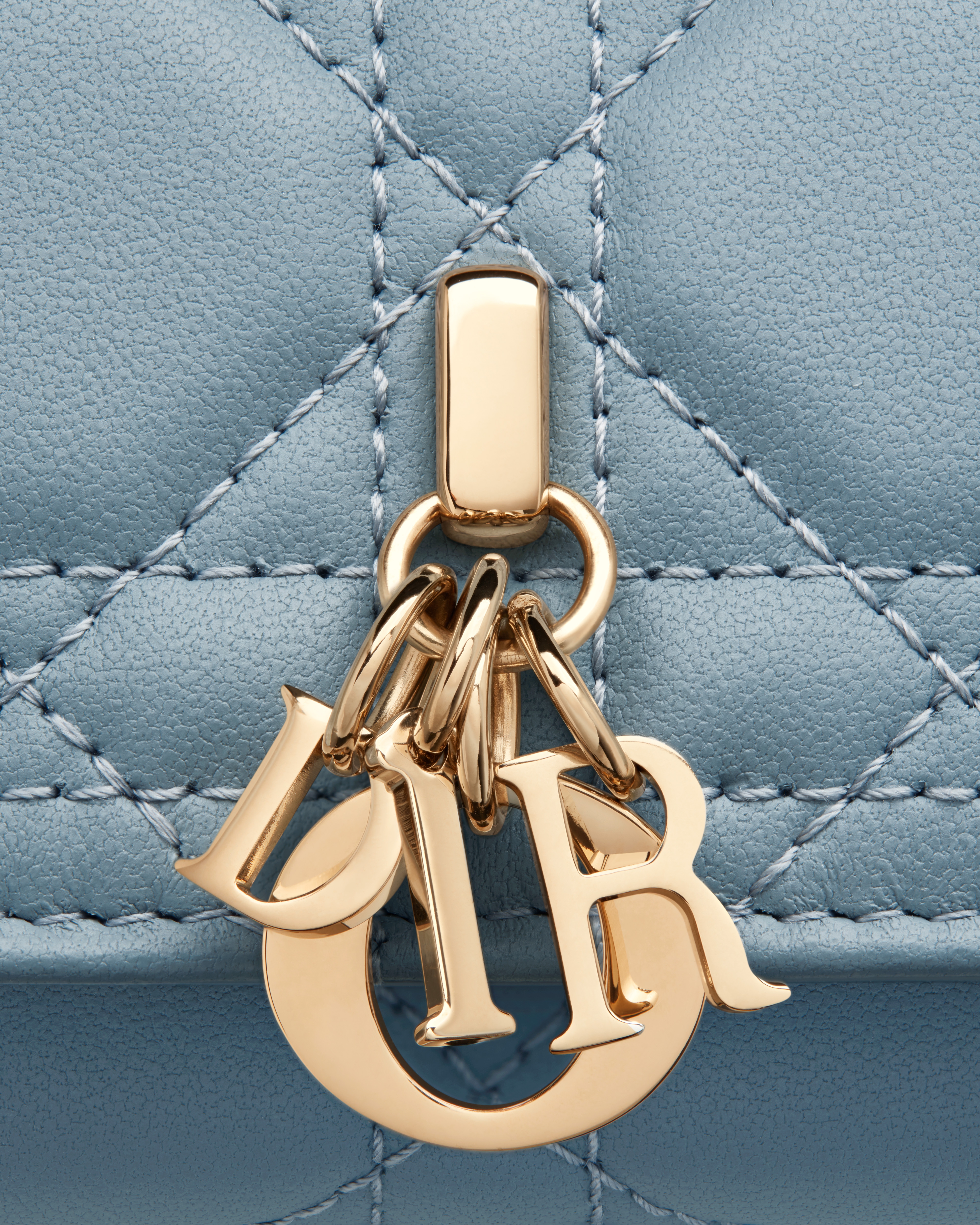 My Dior Aster Key Case Cloud Blue Cannage Lambskin E09